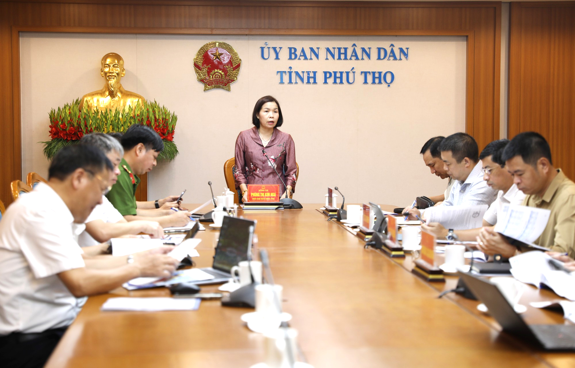 Ph&uacute; Thọ: Dự chi 37 tỷ đồng cho Đề &aacute;n ph&aacute;t triển điện mặt trời m&aacute;i nh&agrave; c&ocirc;ng sở - Ảnh 1.