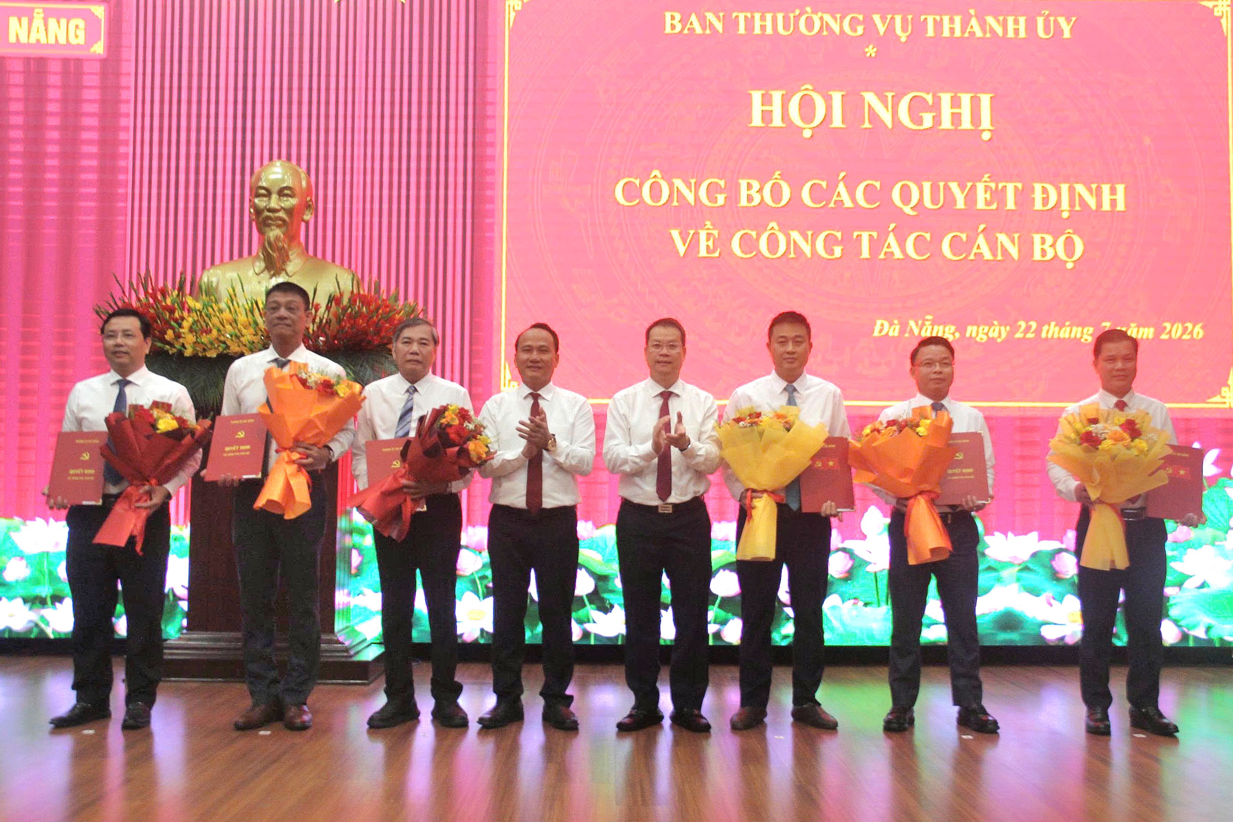 Đà Nẵng bổ nhiệm nhiều cán bộ chủ chốt, có tân Giám đốc Sở Xây dựng - Ảnh 1.