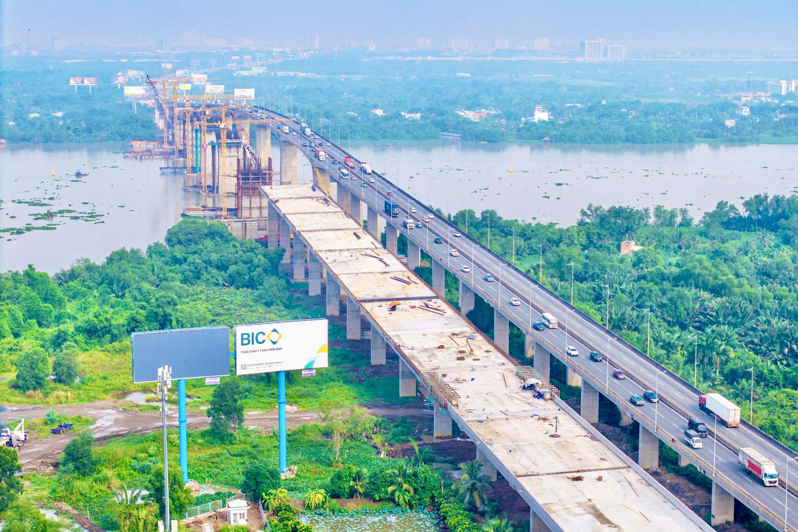To&agrave;n cảnh dự &aacute;n mở rộng tuyến cao tốc cửa ng&otilde; s&acirc;n bay Long Th&agrave;nh l&ecirc;n 8-10 l&agrave;n xe - Ảnh 13.