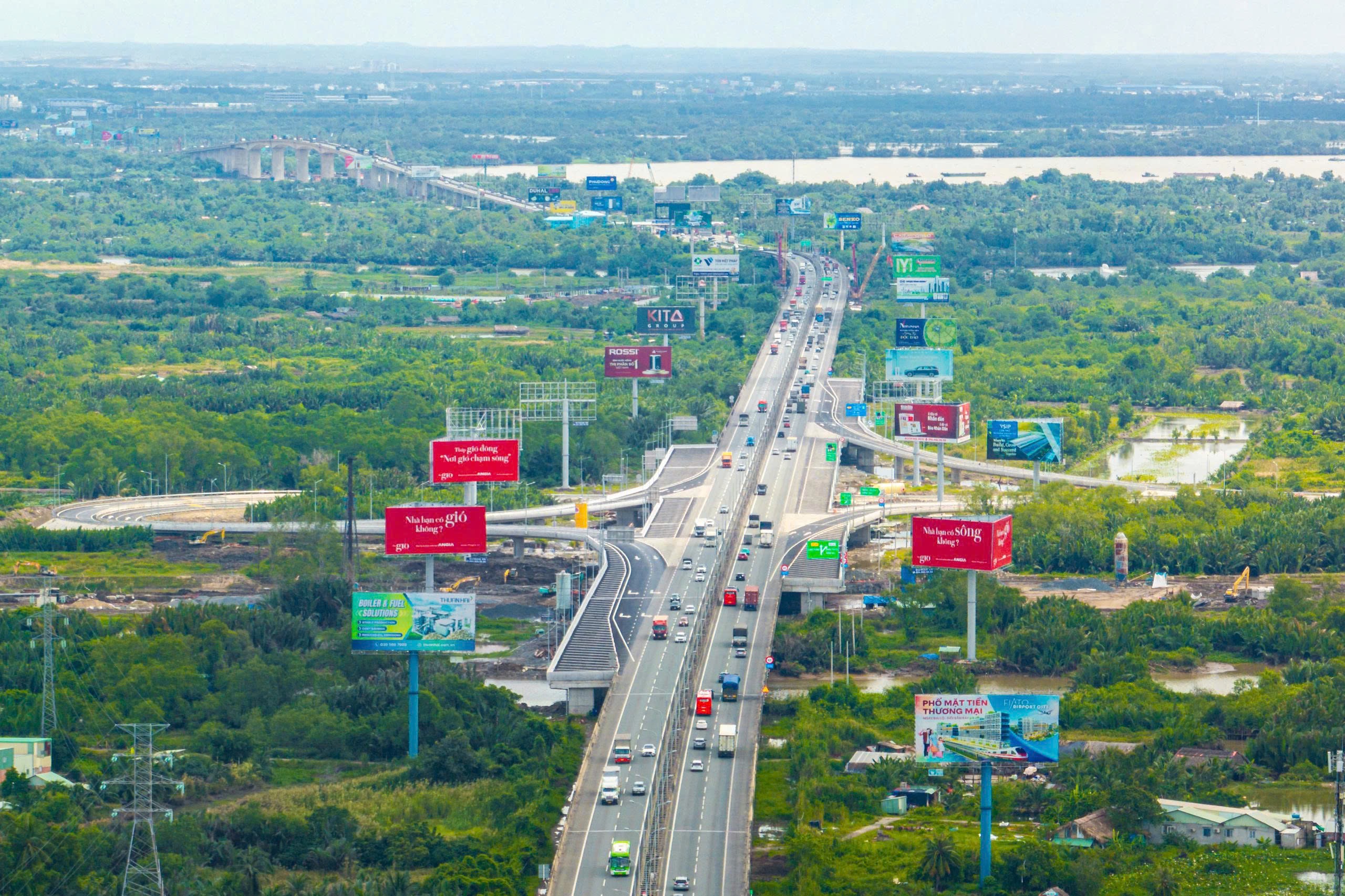 To&agrave;n cảnh dự &aacute;n mở rộng tuyến cao tốc cửa ng&otilde; s&acirc;n bay Long Th&agrave;nh l&ecirc;n 8-10 l&agrave;n xe - Ảnh 16.