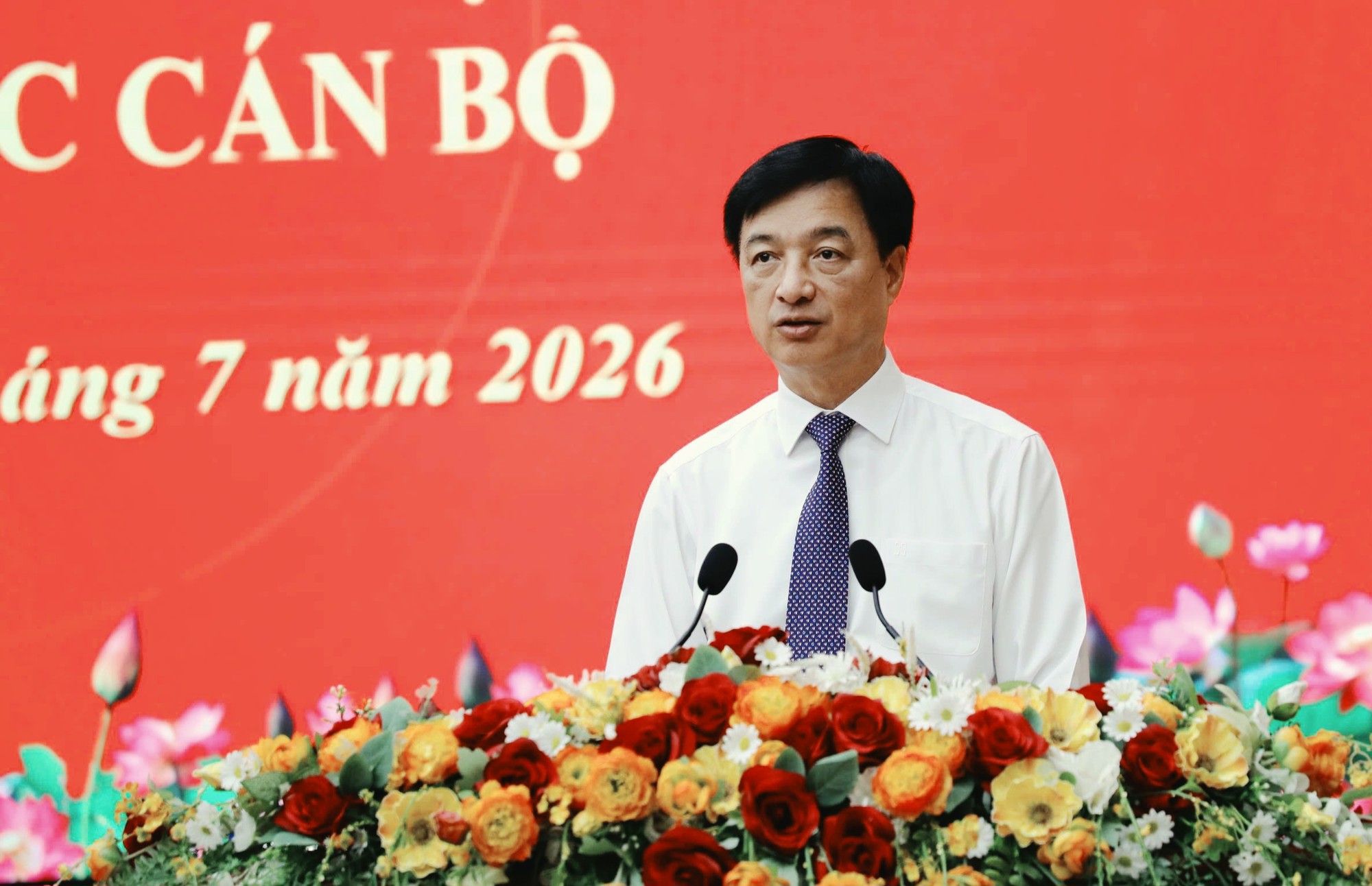 &Ocirc;ng L&ecirc; Quang T&ugrave;ng giữ chức B&iacute; thư Tỉnh ủy An Giang  - Ảnh 2.
