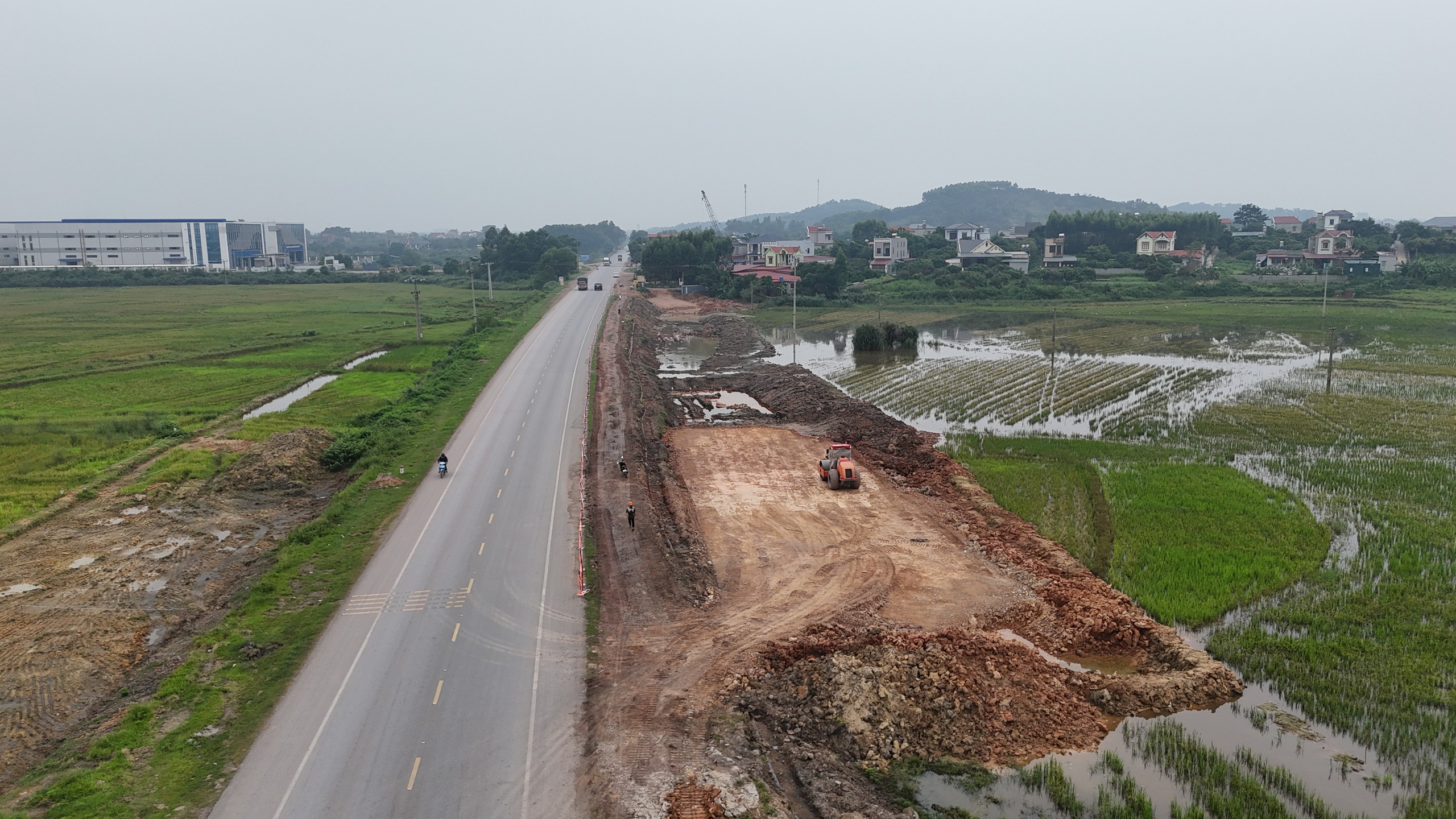 Dự &aacute;n n&acirc;ng cấp đường tỉnh 293 gần 1,8 ngh&igrave;n tỷ đồng ở Bắc Ninh được thi c&ocirc;ng thế n&agrave;o? - Ảnh 10.