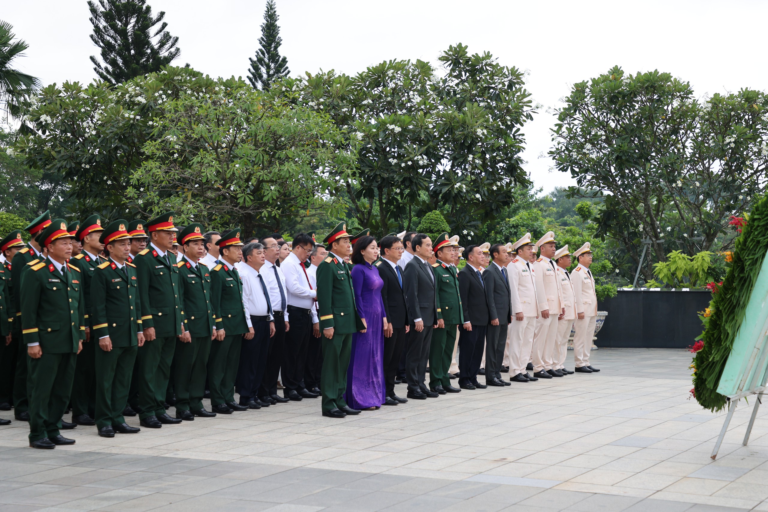 TP.HCM đồng loạt thu nhận ADN th&acirc;n nh&acirc;n để x&aacute;c định danh t&iacute;nh liệt sĩ chưa r&otilde; th&ocirc;ng tin - Ảnh 3.