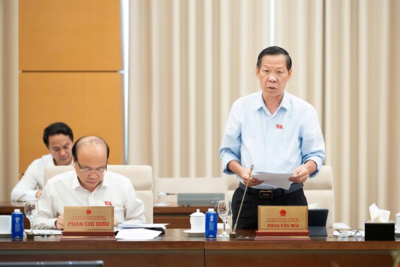 Ủy ban Thường vụ Quốc hội cho &yacute; kiến về định hướng sửa đổi Luật Đất đai năm 2024 - Ảnh 4.