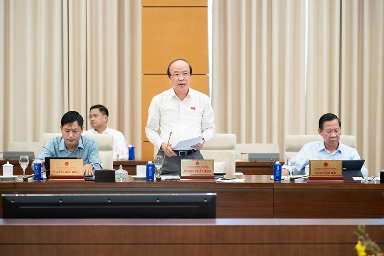 Ủy ban Thường vụ Quốc hội cho &yacute; kiến về định hướng sửa đổi Luật Đất đai năm 2024 - Ảnh 15.