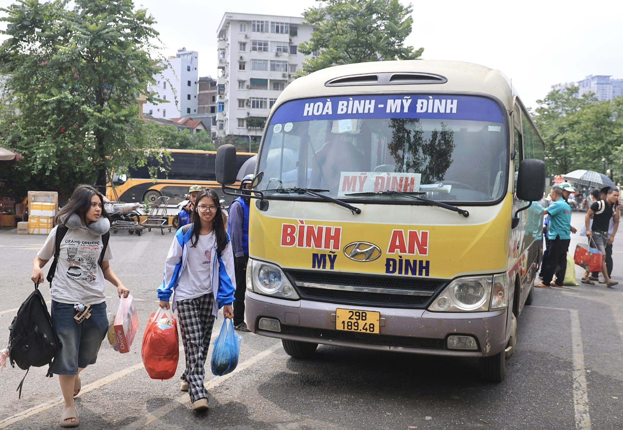 Tăng cường gi&aacute;m s&aacute;t vận tải đường bộ, đảm bảo an to&agrave;n giao th&ocirc;ng - Ảnh 1.
