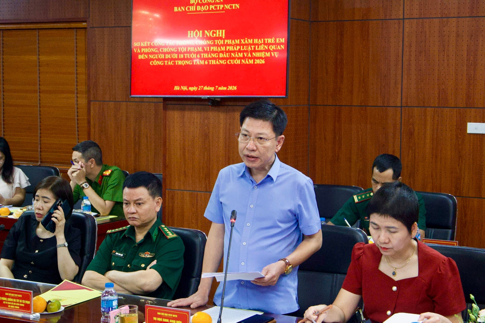 Bộ Gi&aacute;o dục v&agrave; Đ&agrave;o tạo x&acirc;y dựng kế hoạch li&ecirc;n ng&agrave;nh xử l&yacute; bạo lực học đường - Ảnh 1.