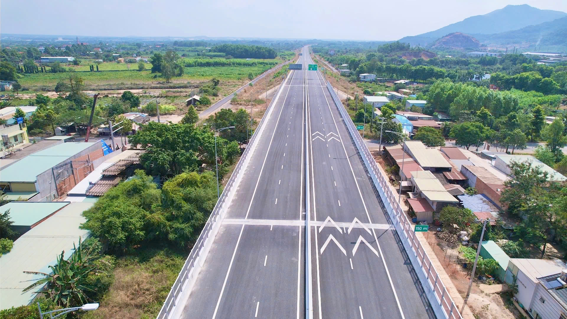 Vướng mặt bằng, cao tốc Biên Hoà - Vũng Tàu nguy cơ lỡ kế hoạch hoàn thành đồng bộ - Ảnh 1.