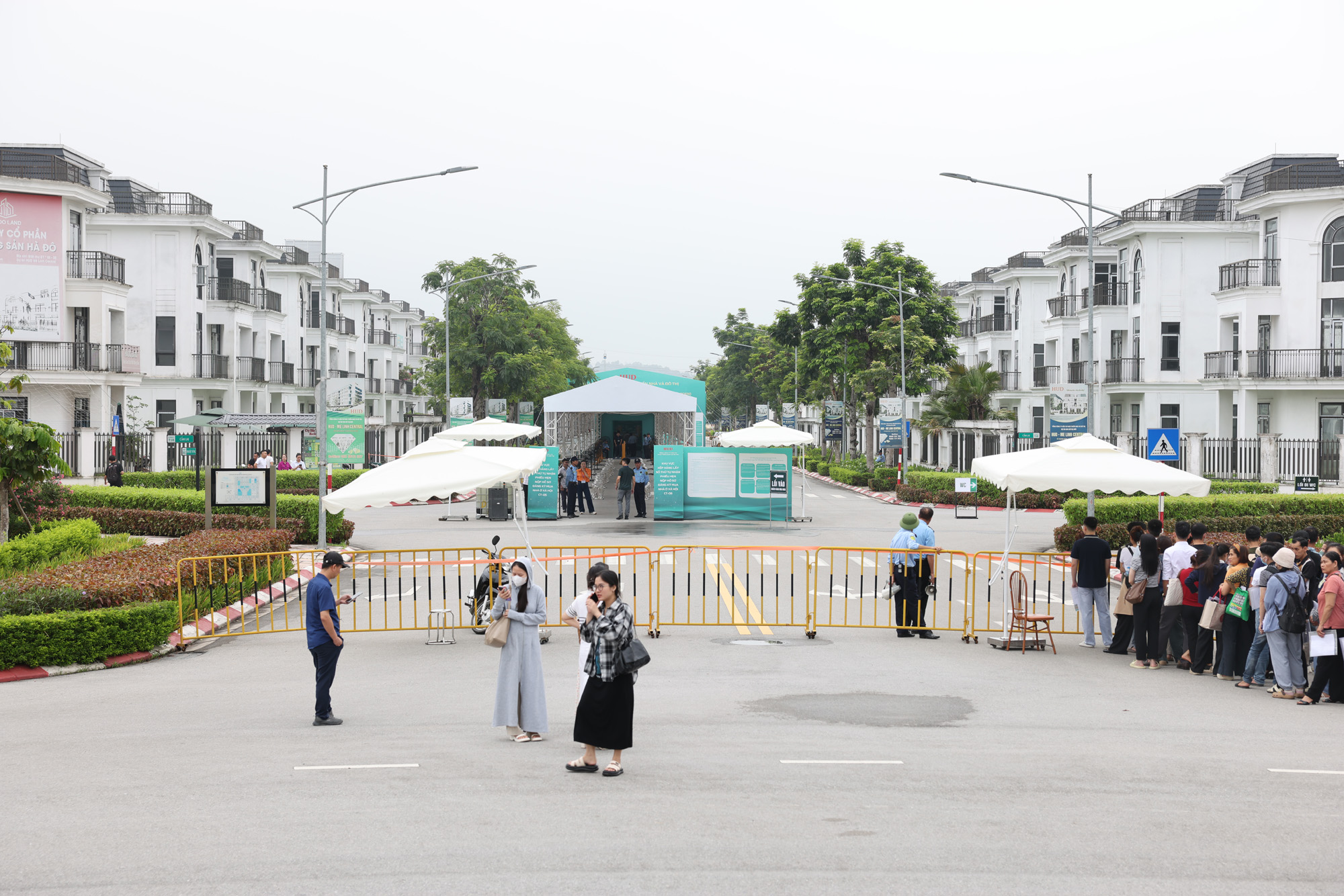 Ch&iacute;nh thức tiếp nhận hồ sơ đăng k&yacute; mua nh&agrave; ở x&atilde; hội CT-05, CT-06 thuộc HUD Melinh Central - Ảnh 7.