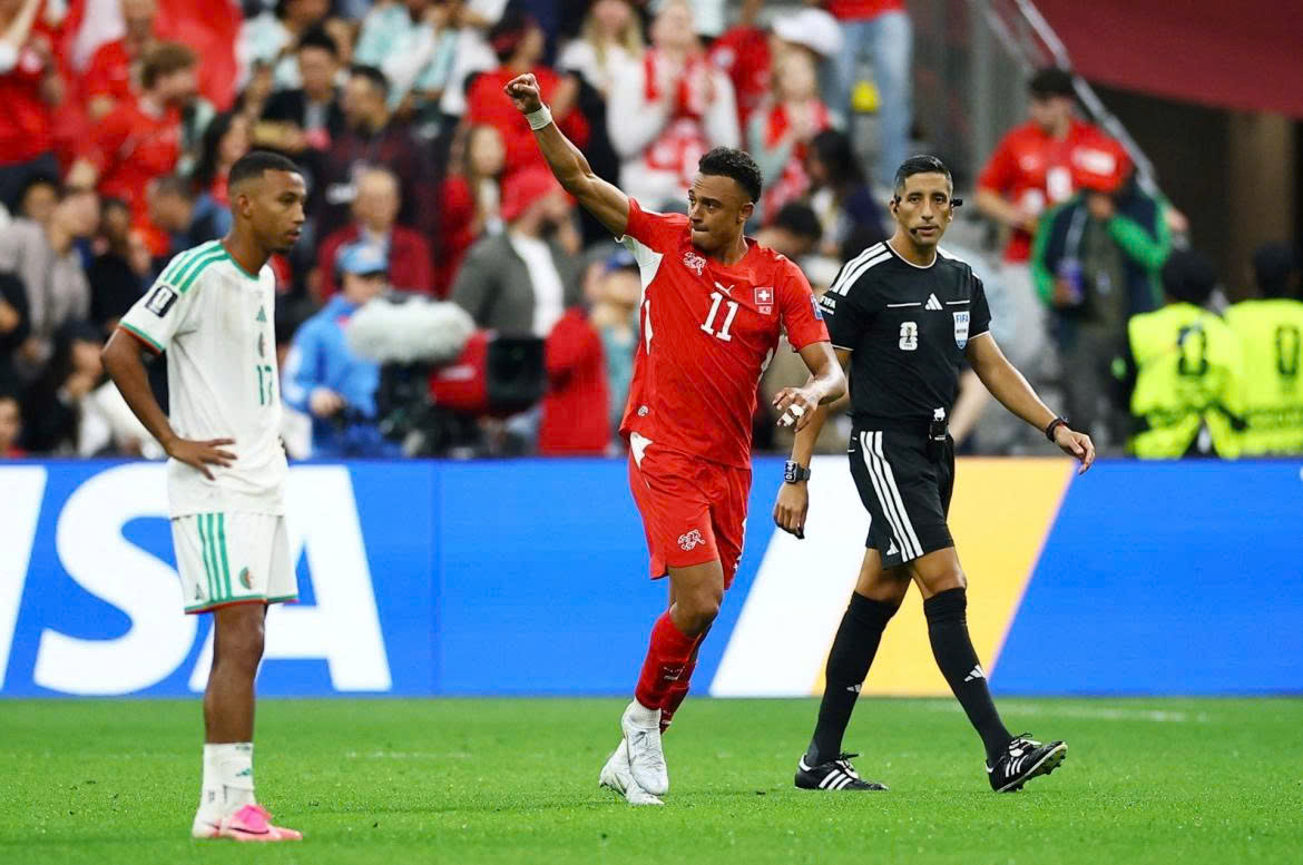 World Cup 2026: Thụy Sĩ gi&agrave;nh v&eacute; v&agrave;o v&ograve;ng 1/8 sau trận thắng dễ Algeria - Ảnh 1.