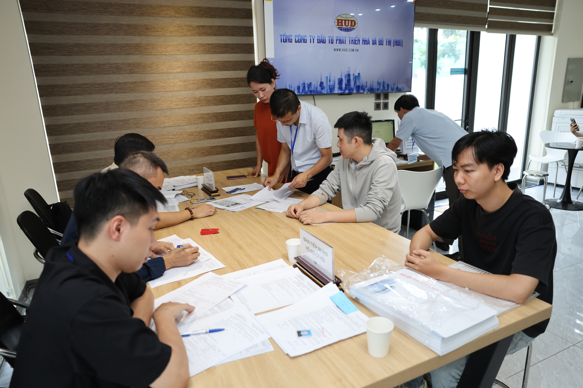 Ch&iacute;nh thức tiếp nhận hồ sơ đăng k&yacute; mua nh&agrave; ở x&atilde; hội CT-05, CT-06 thuộc HUD Melinh Central - Ảnh 26.