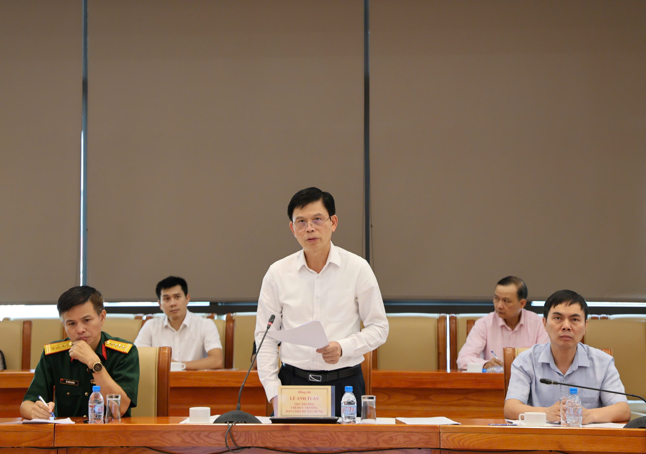 Ho&agrave;n thiện cơ chế, gắn ph&aacute;t triển kết cấu hạ tầng với x&acirc;y dựng tiềm lực quốc ph&ograve;ng, an ninh - Ảnh 1.