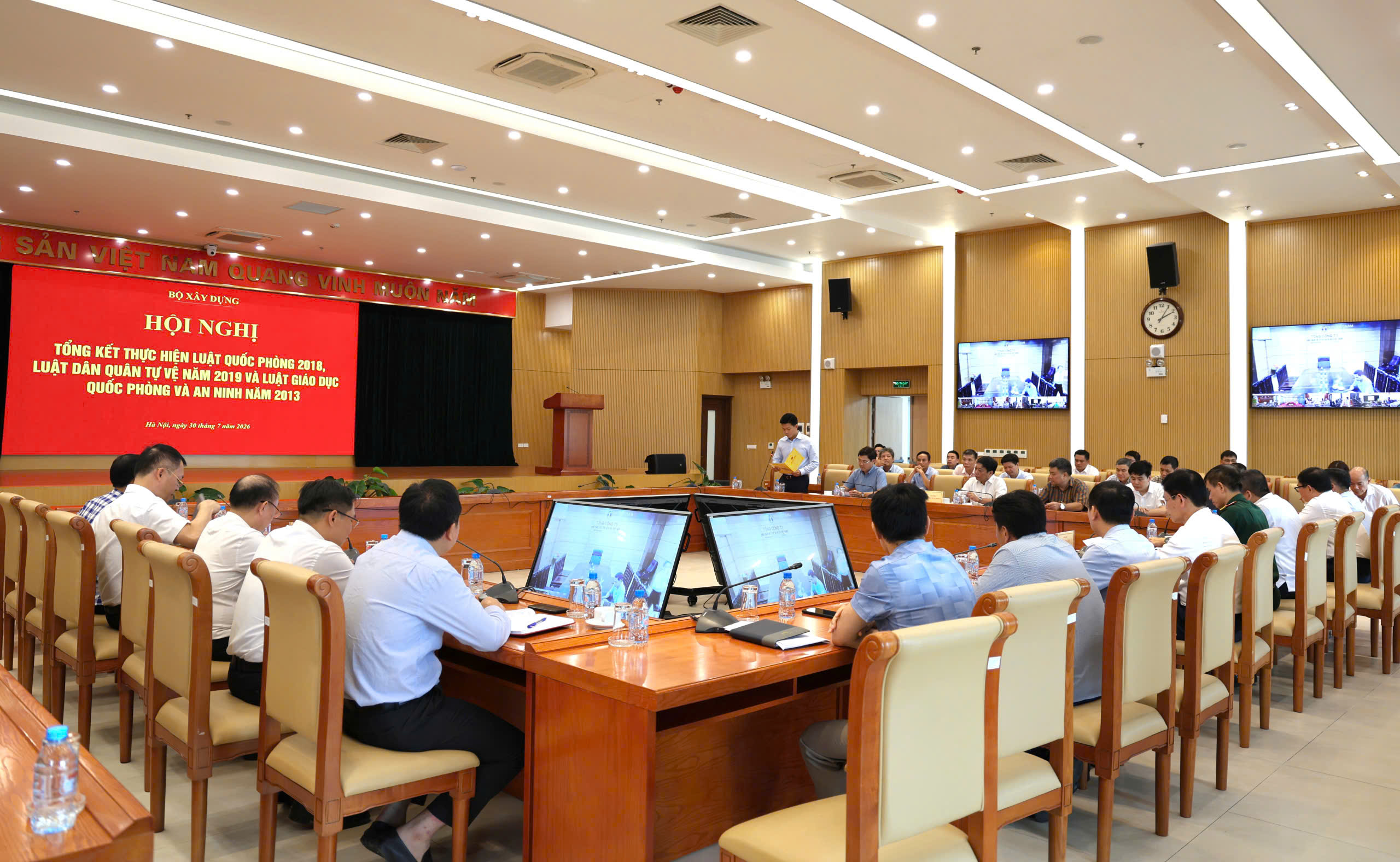 Ho&agrave;n thiện cơ chế, gắn ph&aacute;t triển kết cấu hạ tầng với x&acirc;y dựng tiềm lực quốc ph&ograve;ng, an ninh - Ảnh 2.
