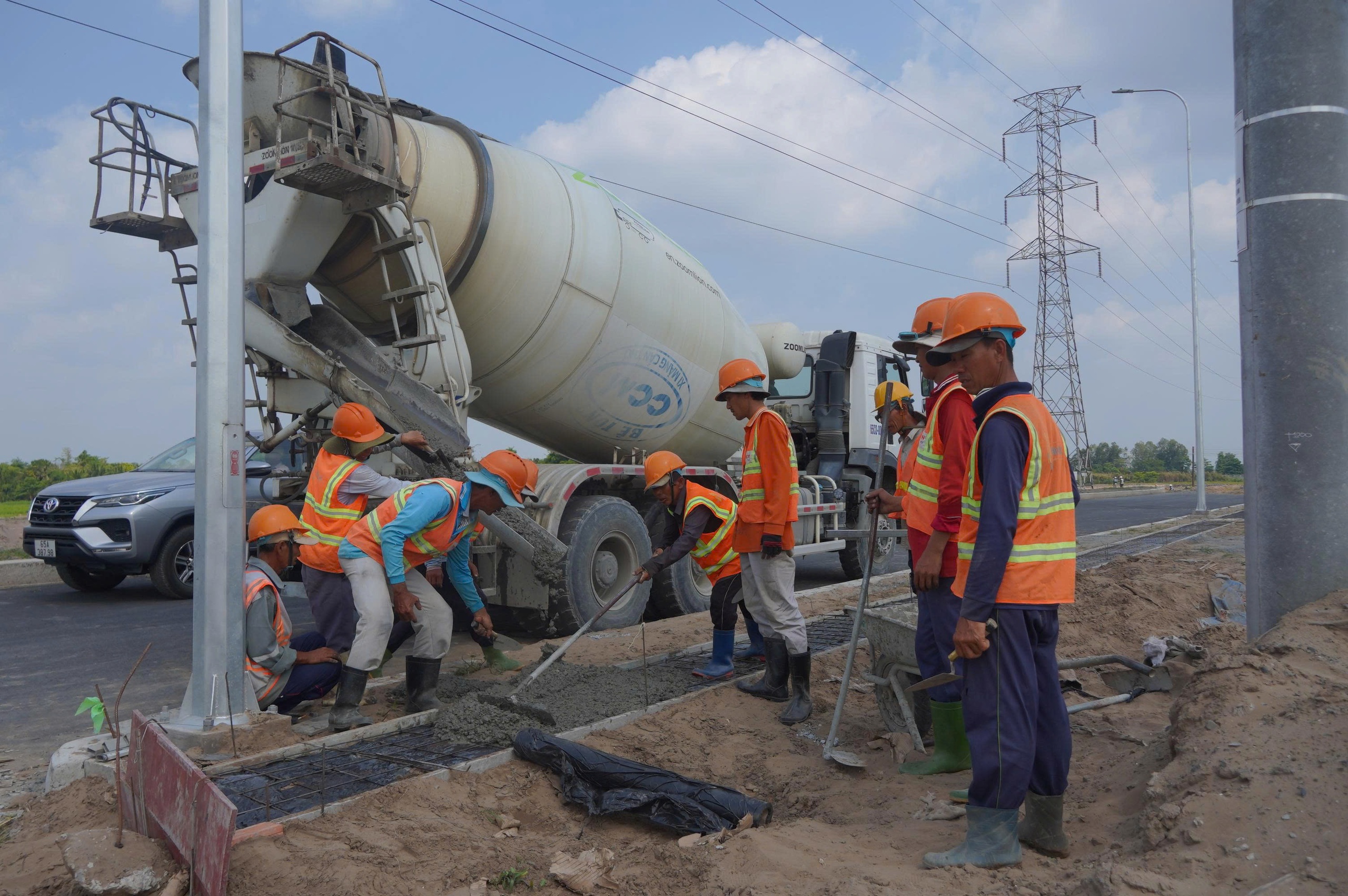 Cần Thơ gỡ điểm nghẽn để tăng tốc Khu c&ocirc;ng nghiệp Vĩnh Thạnh - Ảnh 4.