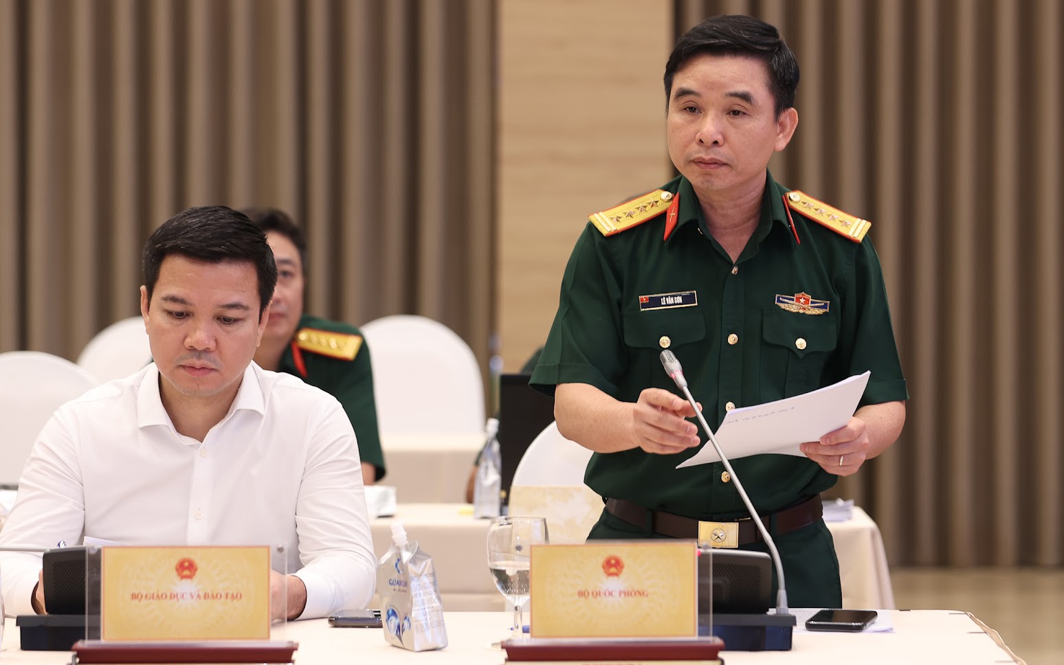 Đ&atilde; t&igrave;m thấy 9 h&agrave;i cốt liệt sĩ c&ugrave;ng nhiều di vật tại C&ocirc;ng vi&ecirc;n L&ecirc; Thị Ri&ecirc;ng - Ảnh 9.