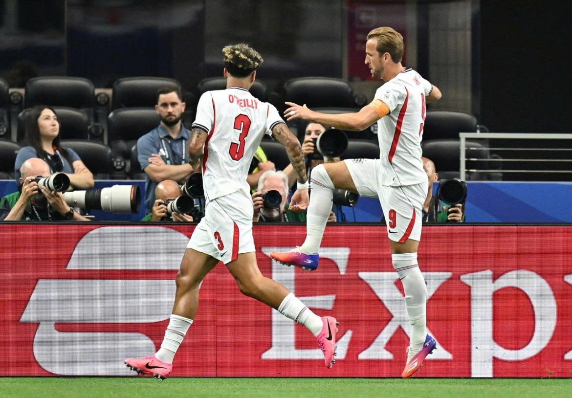 Đội h&igrave;nh mạnh nhất Mexico đấu Anh: Harry Kane gặp &ldquo;đối cứng&rdquo; - Ảnh 2.