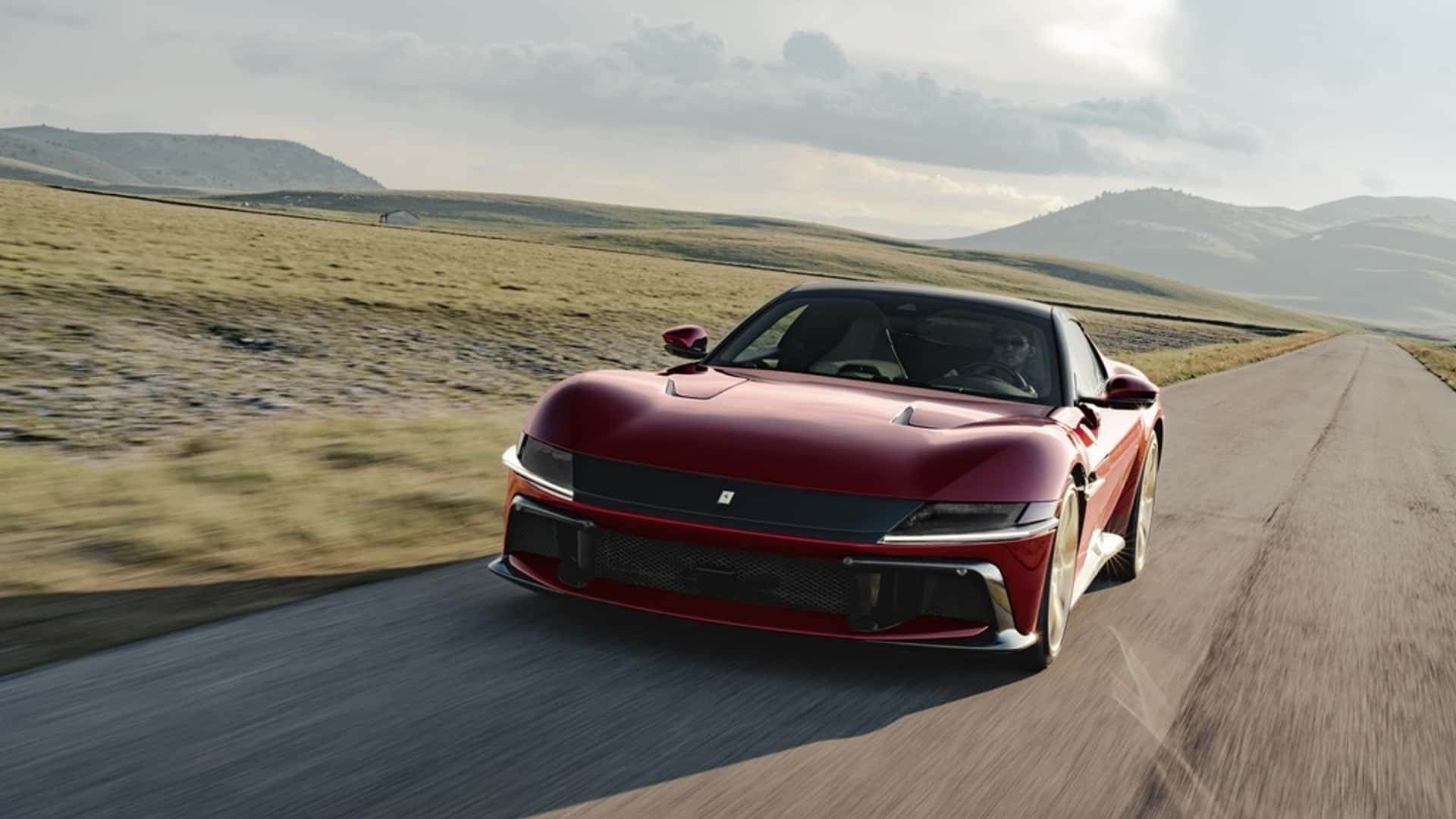 Ferrari đem số sàn trở lại theo cách khác lạ - Ảnh 1.
