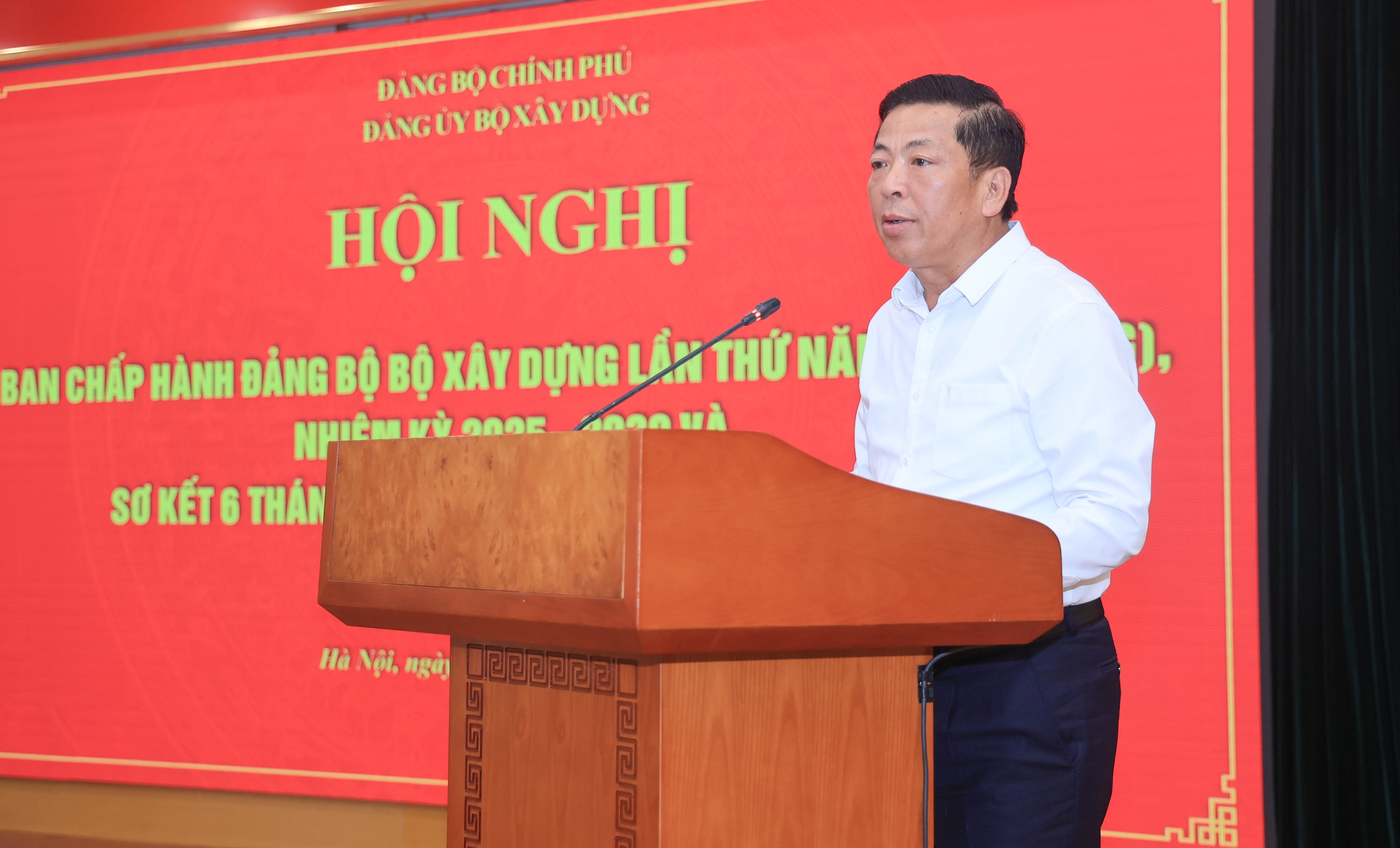 Đảng ủy Bộ Xây dựng tổ chức Hội nghị Ban Chấp hành lần thứ năm - Ảnh 1.