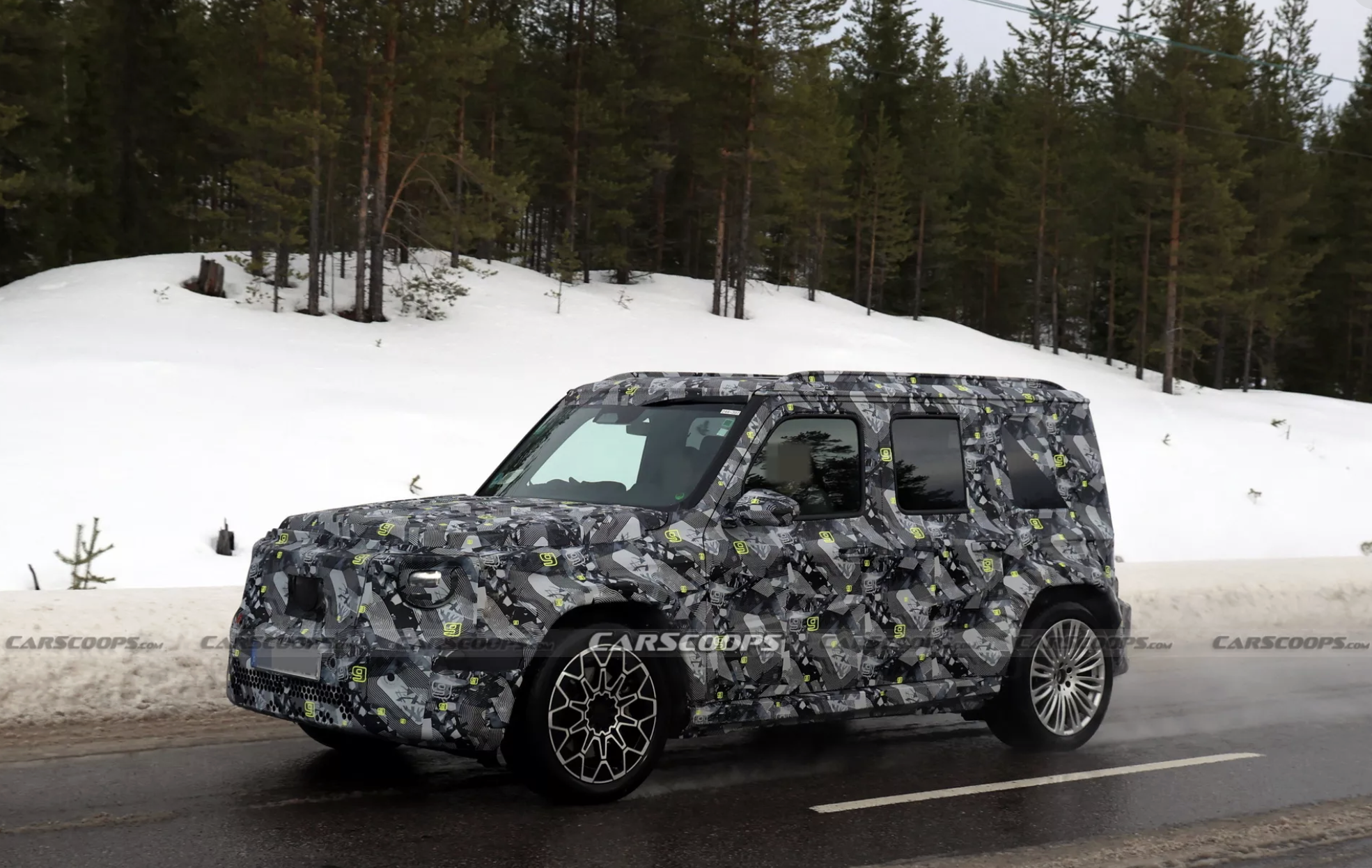 Mercedes-Benz G-Class cỡ nhỏ sẽ không sản xuất tại Đức để cắt giảm chi phí - Ảnh 2.
