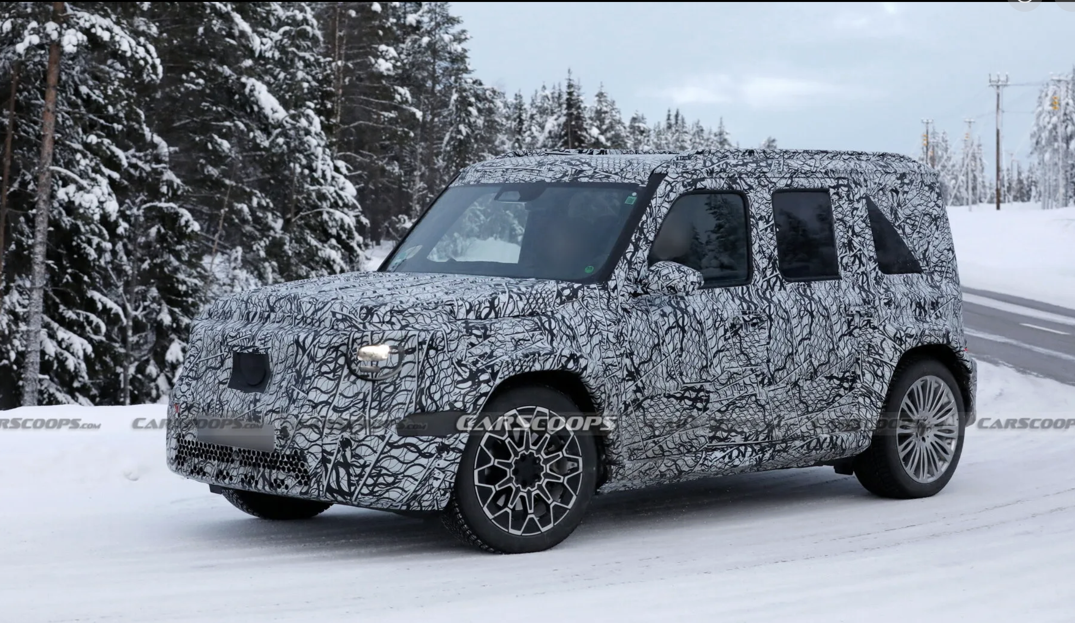 Mercedes-Benz G-Class cỡ nhỏ sẽ không sản xuất tại Đức để cắt giảm chi phí - Ảnh 1.