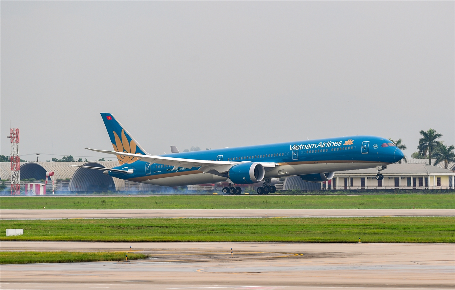 Nhu cầu đi lại tăng, Vietnam Airlines mở rộng mạng bay Đ&ocirc;ng Bắc &Aacute; - Ảnh 1.