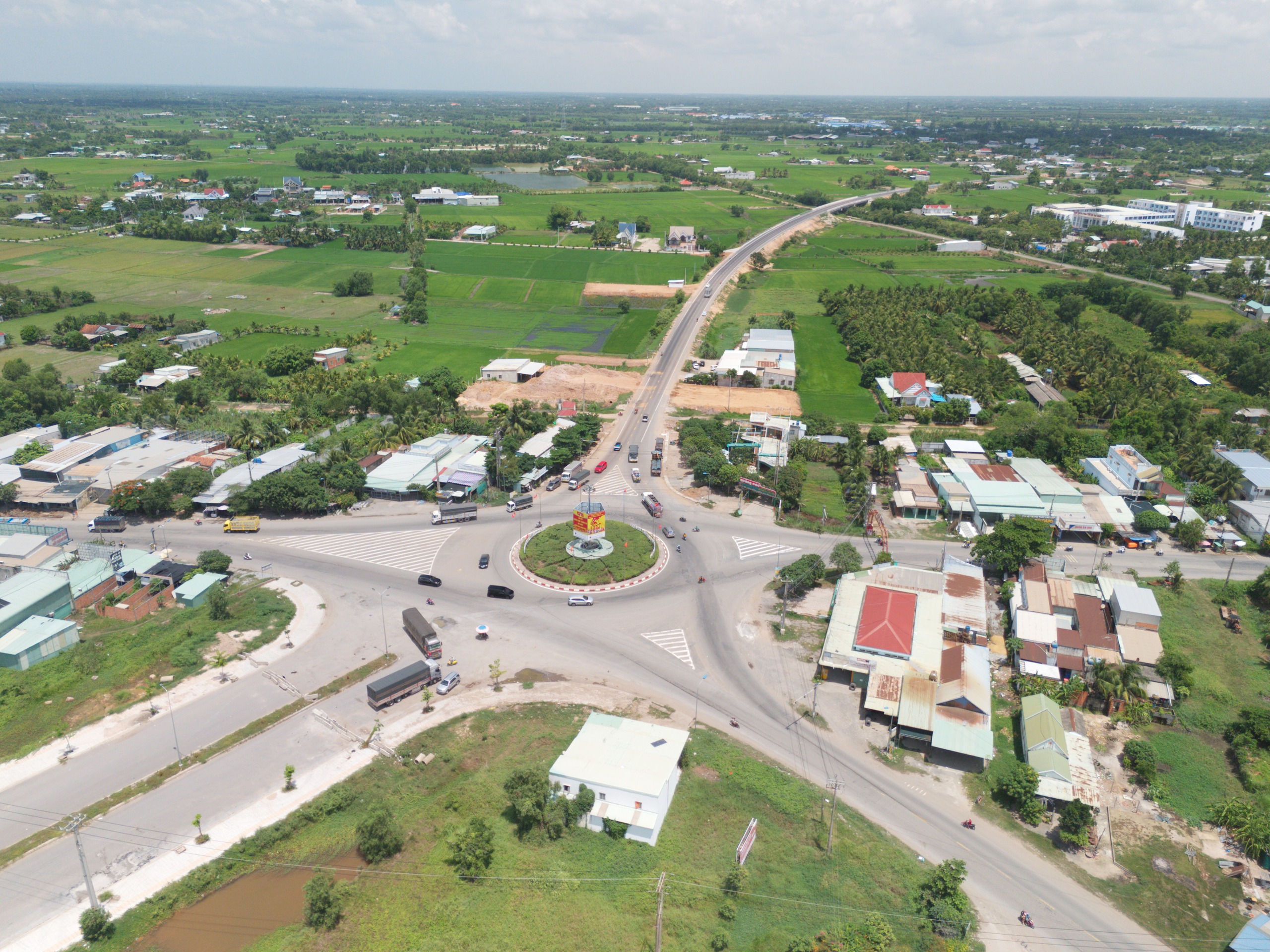 Đường Hồ Ch&iacute; Minh qua T&acirc;y Ninh: Gỡ n&uacute;t thắt cuối c&ugrave;ng, tăng tốc về đ&iacute;ch - Ảnh 11.