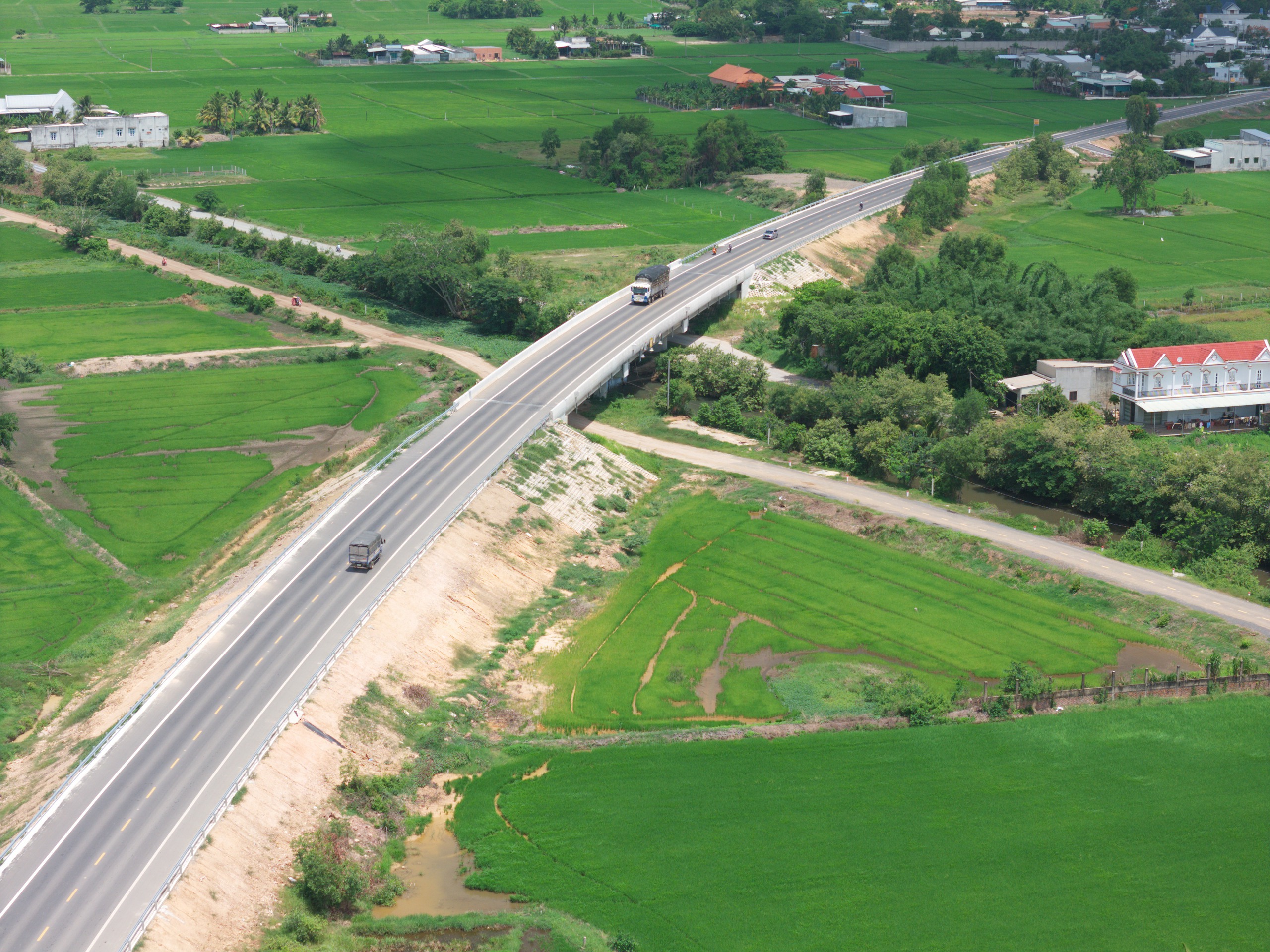 Đường Hồ Ch&iacute; Minh qua T&acirc;y Ninh: Gỡ n&uacute;t thắt cuối c&ugrave;ng, tăng tốc về đ&iacute;ch - Ảnh 3.