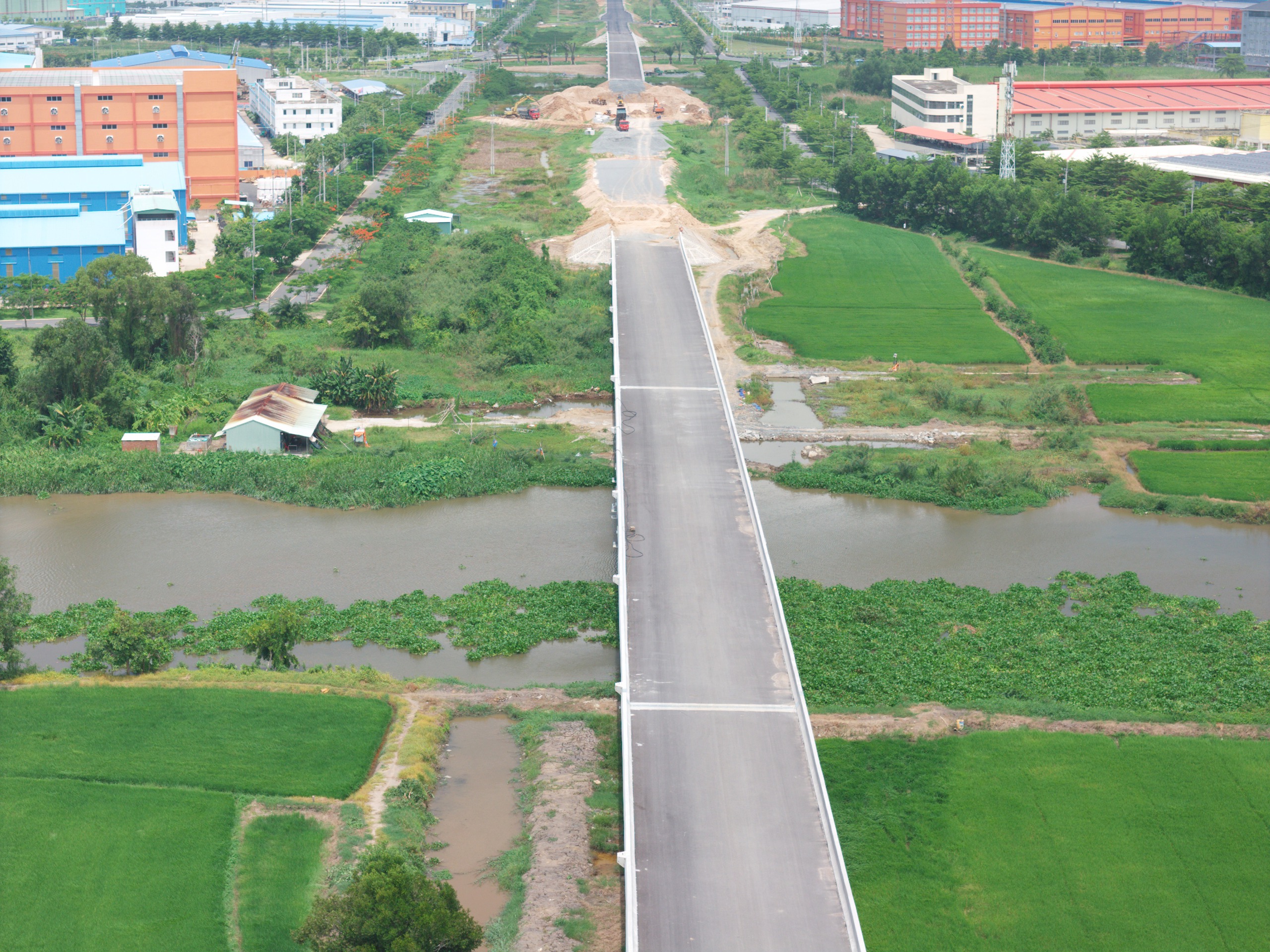 Đường Hồ Ch&iacute; Minh qua T&acirc;y Ninh: Gỡ n&uacute;t thắt cuối c&ugrave;ng, tăng tốc về đ&iacute;ch - Ảnh 9.