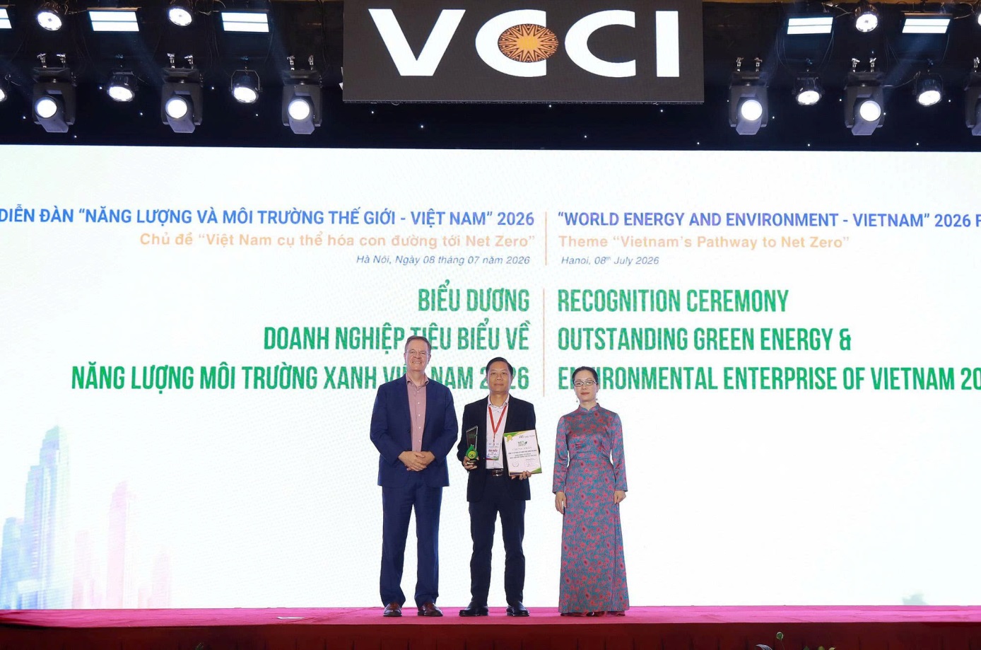 Phục Hưng Holdings nhận danh hiệu doanh nghiệp tiêu biểu về năng lượng môi trường xanh 2026 - Ảnh 1.