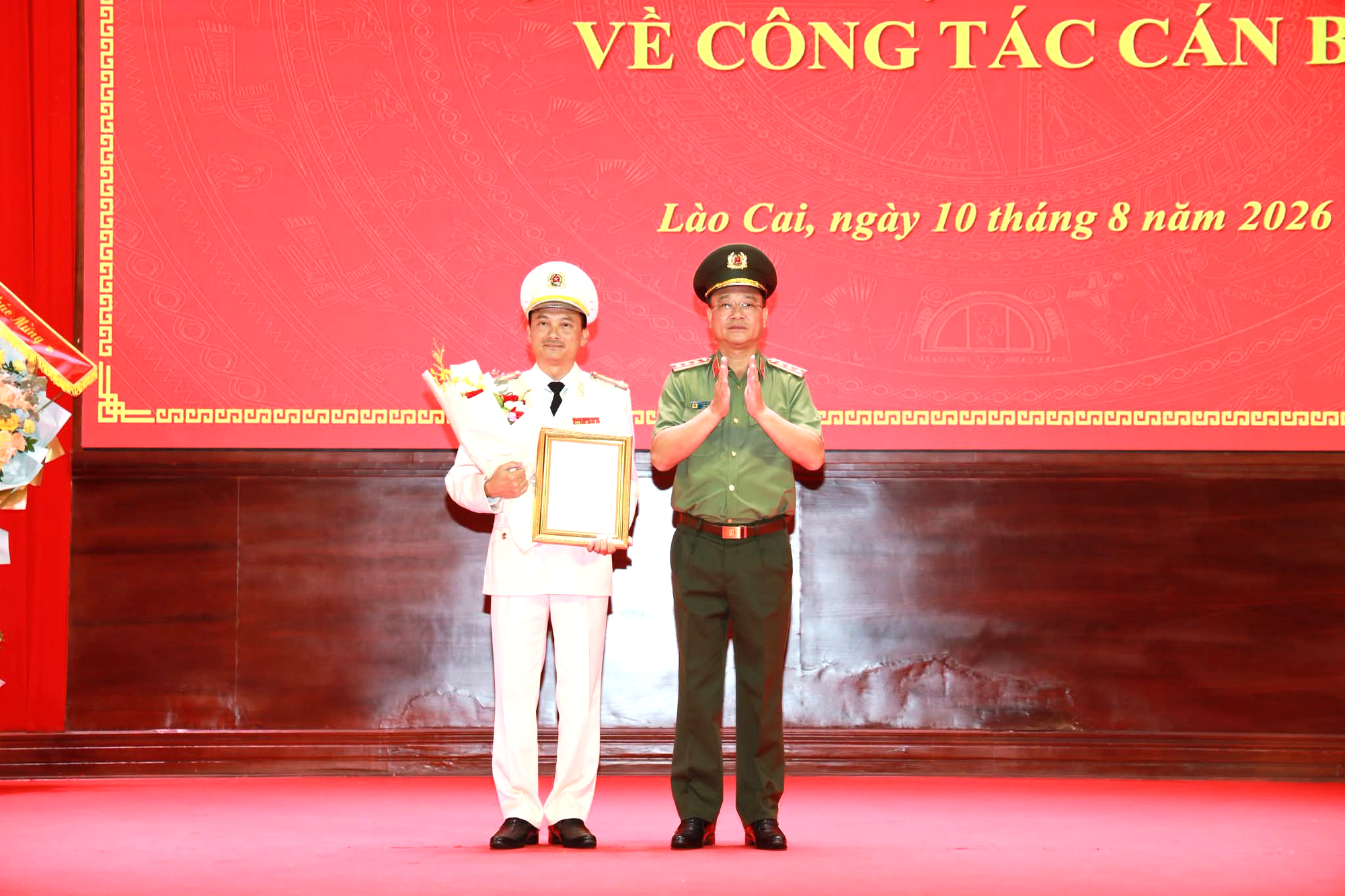 Đại t&aacute; Trịnh Khắc Cường giữ chức Gi&aacute;m đốc C&ocirc;ng an tỉnh L&agrave;o Cai - Ảnh 4.