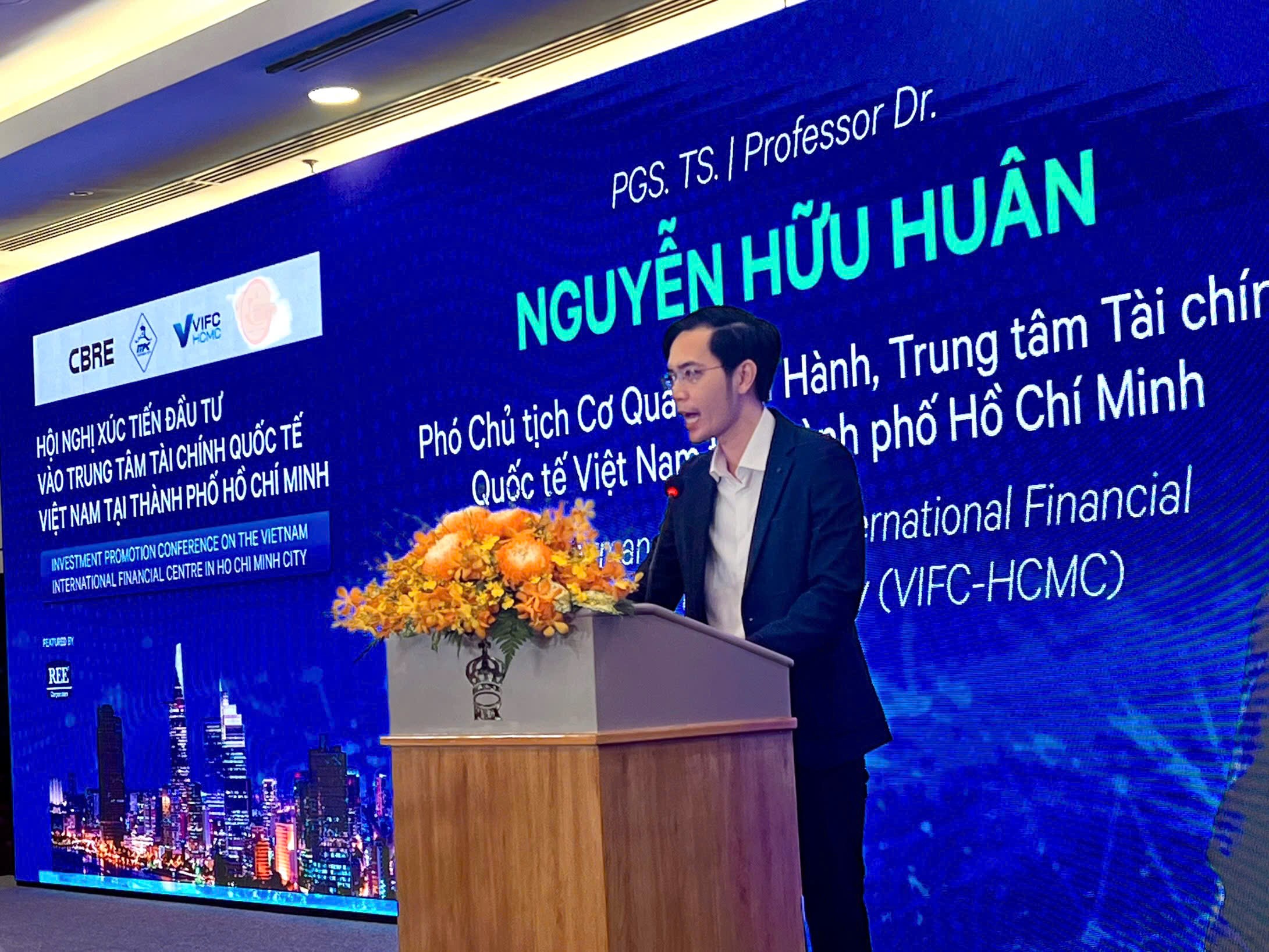 VIFC-HCMC: Từ 20 tỷ USD vốn cam kết đến mục ti&ecirc;u đưa d&ograve;ng vốn quốc tế v&agrave;o nền kinh tế thực - Ảnh 1.
