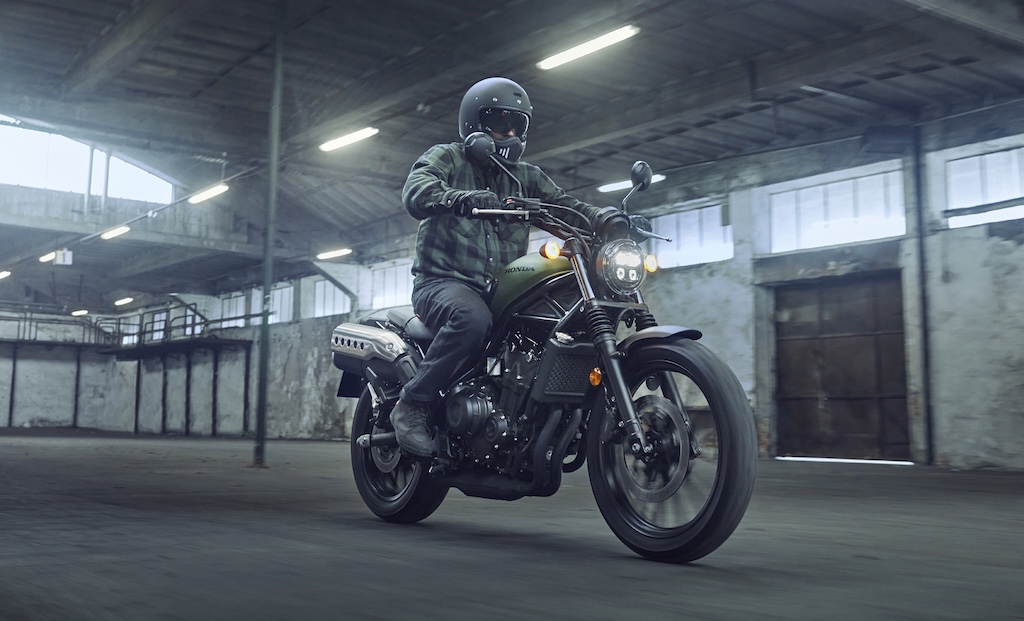 Honda triệu hồi xe phân khối lớn khắc phục lỗi tay lái - Ảnh 1.