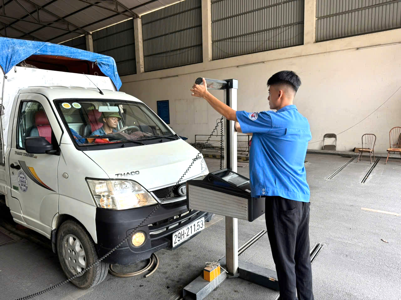Đăng kiểm Phú Thọ chuyển mình trên nền tảng số - Ảnh 3.