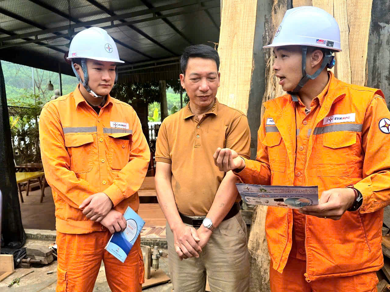 EVN đẩy nhanh tiến độ Dự &aacute;n LNG Quảng Trạch III - Ảnh 3.