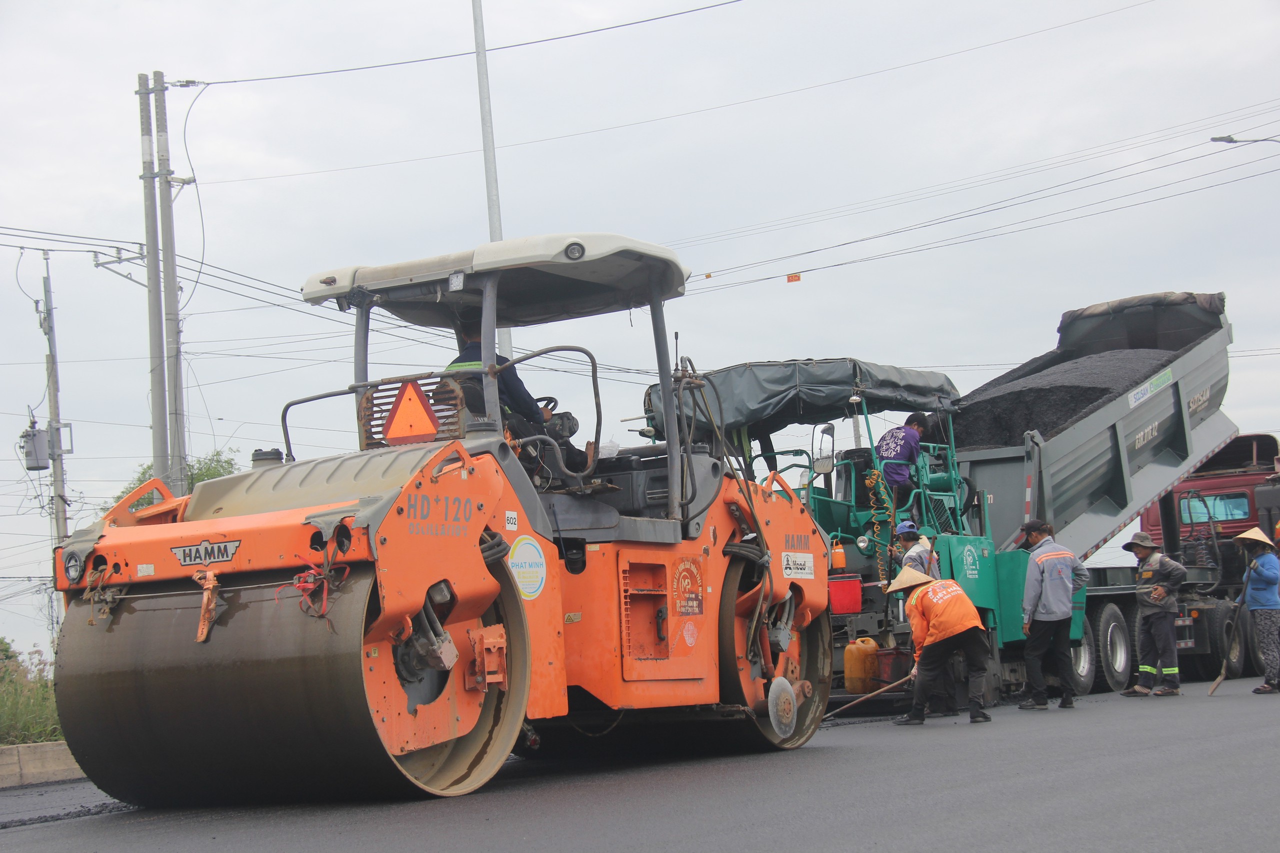 To&agrave;n cảnh tuyến đường ngh&igrave;n tỷ kết nối đường Hồ Ch&iacute; Minh, Quốc lộ N2 sắp th&ocirc;ng xe - Ảnh 7.