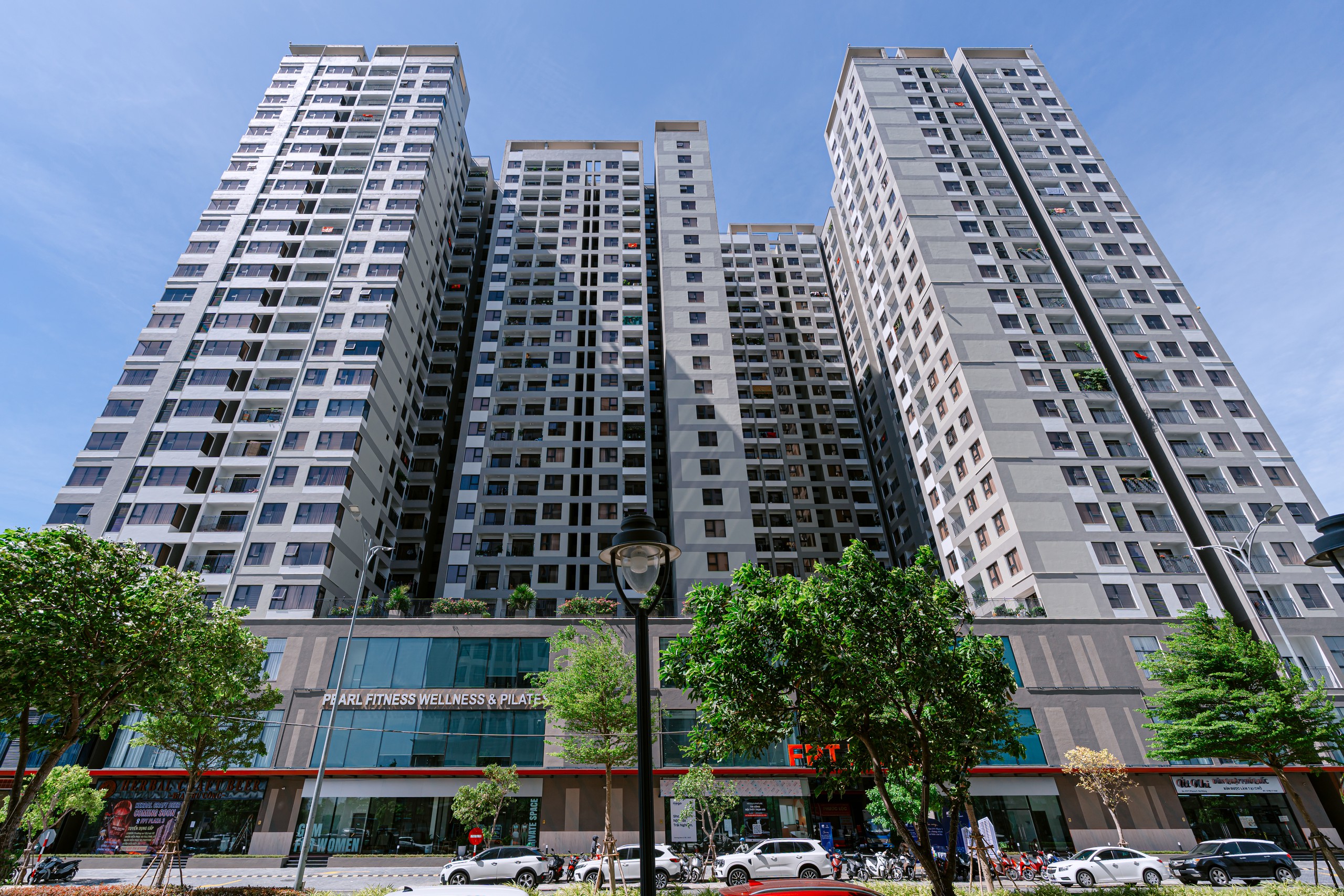 FPT City Đ&agrave; Nẵng b&agrave;n giao giấy chứng nhận quyền sở hữu căn hộ cho cư d&acirc;n FPT Plaza 3 - Ảnh 4.