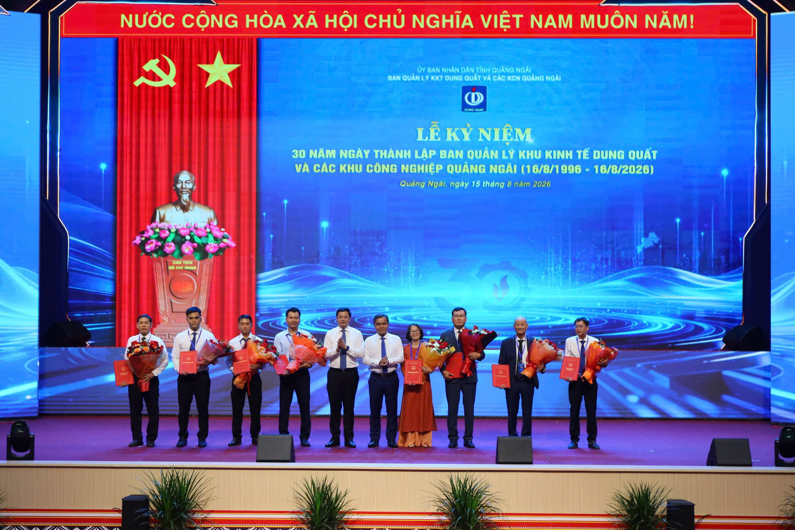 Ph&oacute; Thủ tướng: Tối ưu h&oacute;a hạ tầng giao th&ocirc;ng tốc độ cao li&ecirc;n v&ugrave;ng, kết nối Dung Quất - Ảnh 4.