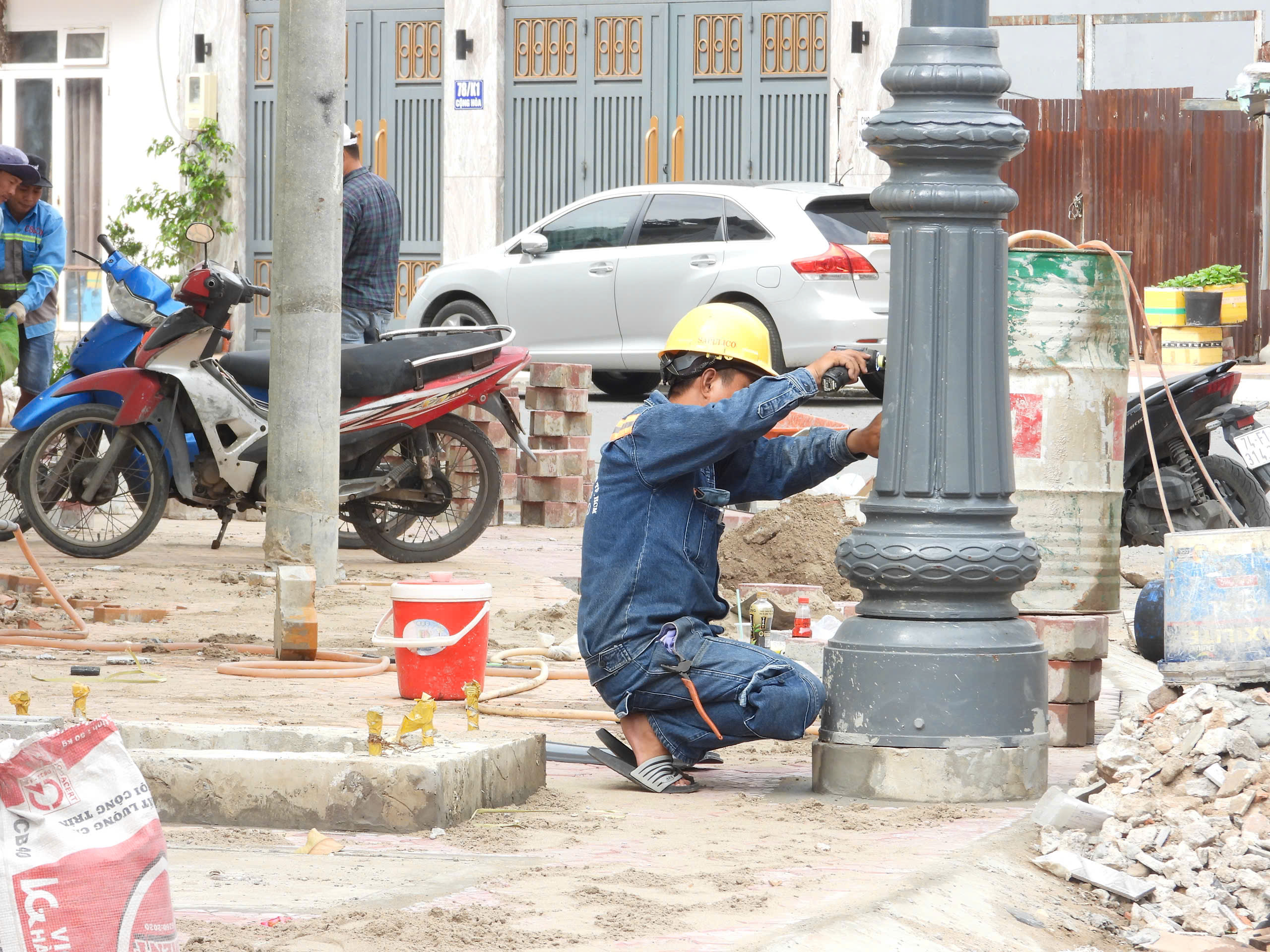K&ecirc;nh A41 dần th&agrave;nh h&igrave;nh tuyến đường 4 l&agrave;n gần s&acirc;n bay T&acirc;n Sơn Nhất - Ảnh 6.