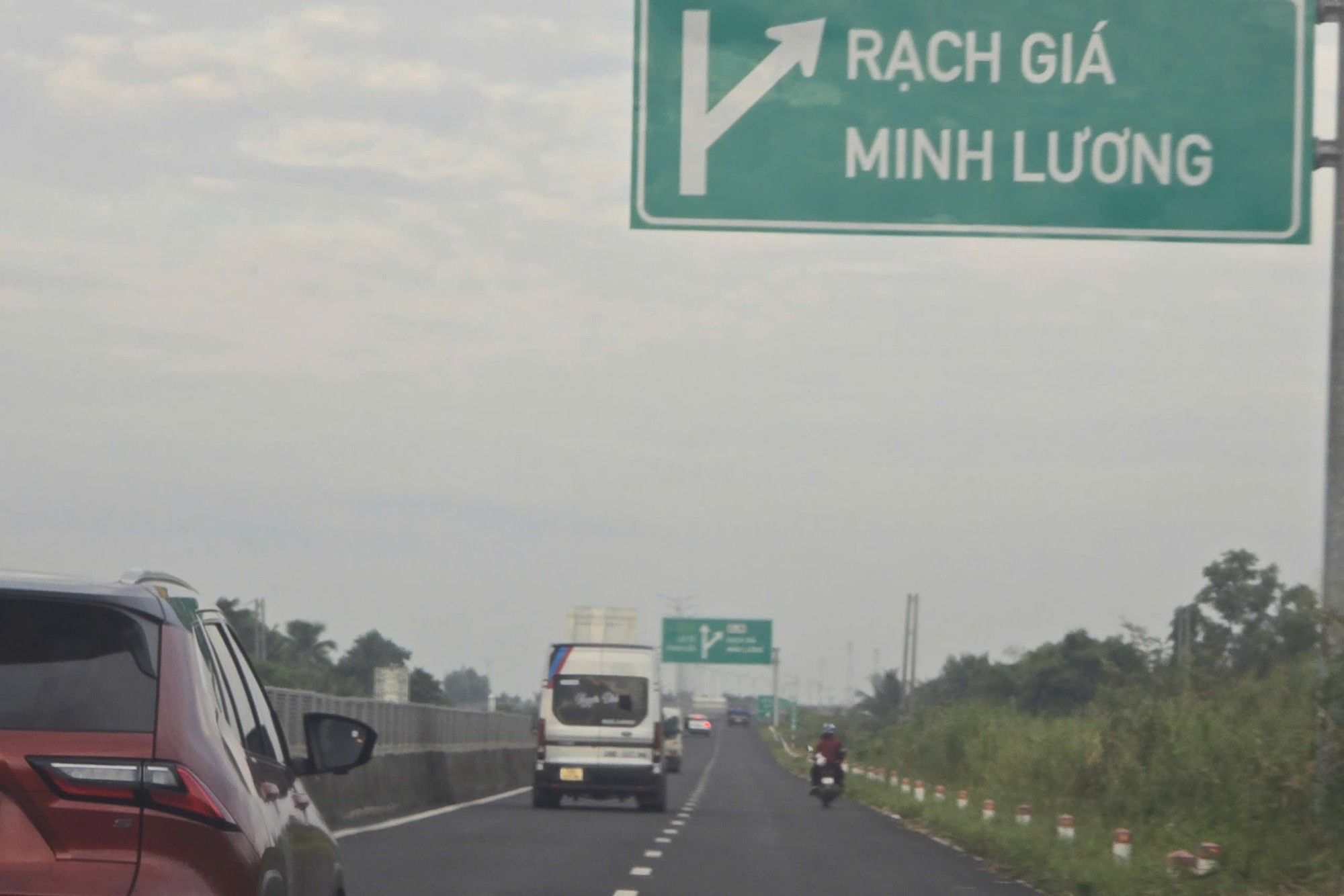 An Giang: Tăng cường tuy&ecirc;n truyền, tuần tra, ngăn chặn xe m&aacute;y đi v&agrave;o Lộ Tẻ - Rạch Sỏi  - Ảnh 2.