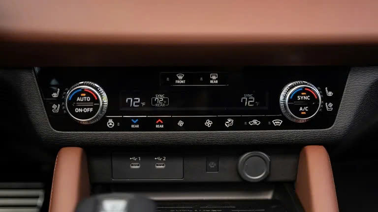 Mitsubishi Outlander PHEV 2026 chạy điện khoảng 72 km - Ảnh 6.