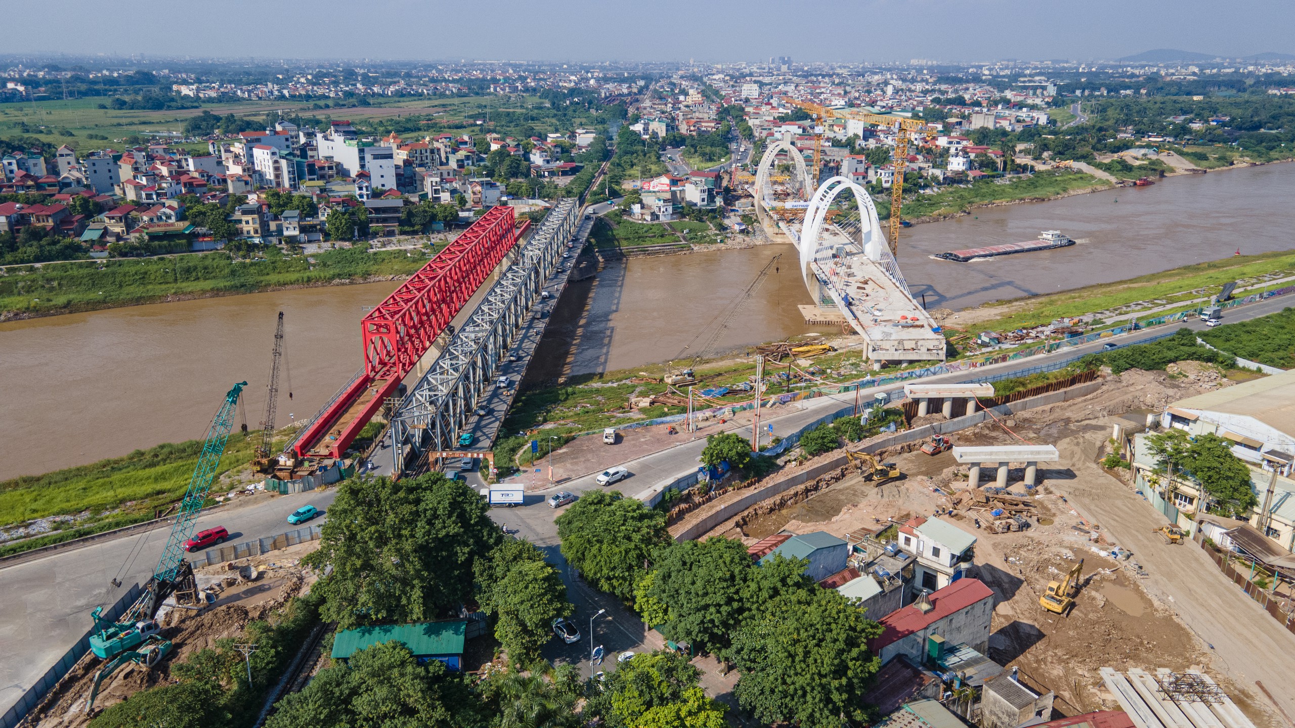 Dự &aacute;n cầu Đuống: Sẽ hợp long trước 10/9 nhưng vẫn vướng mặt bằng thi c&ocirc;ng - Ảnh 15.