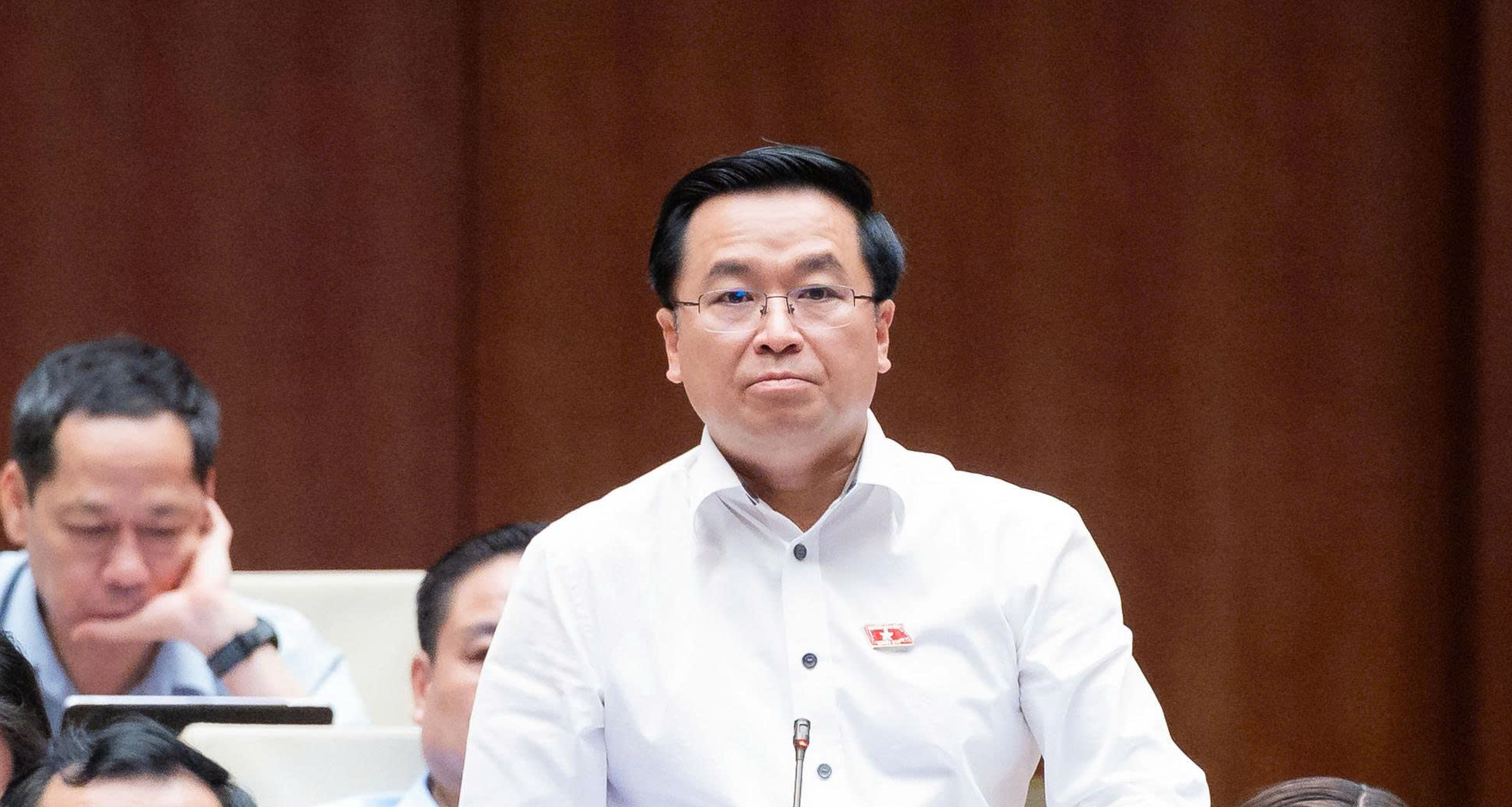 Đại biểu đề xuất gỡ vướng ch&iacute;nh s&aacute;ch, mở rộng cơ hội tiếp cận nh&agrave; ở cho người d&acirc;n - Ảnh 1.
