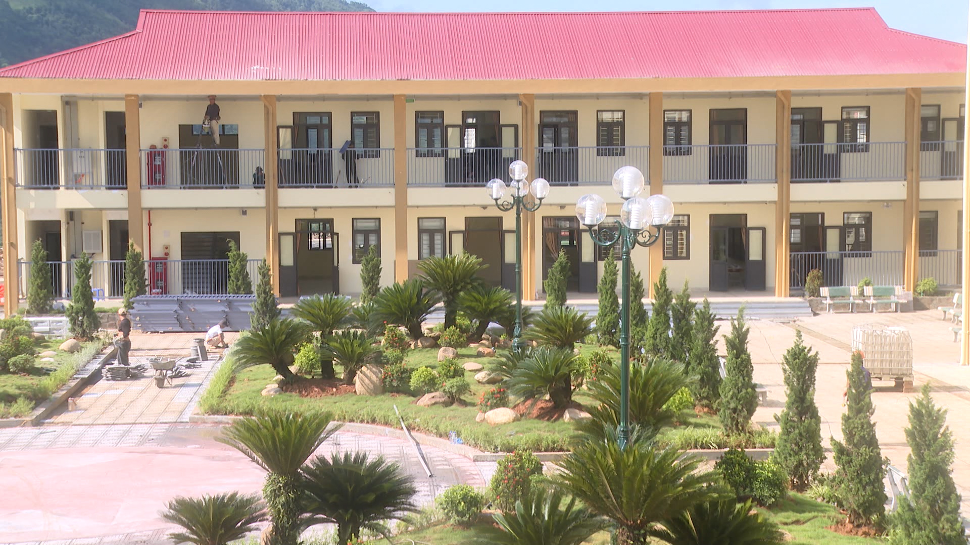 Lai Ch&acirc;u sẵn s&agrave;ng cho năm học mới từ những ng&ocirc;i trường bi&ecirc;n giới - Ảnh 3.