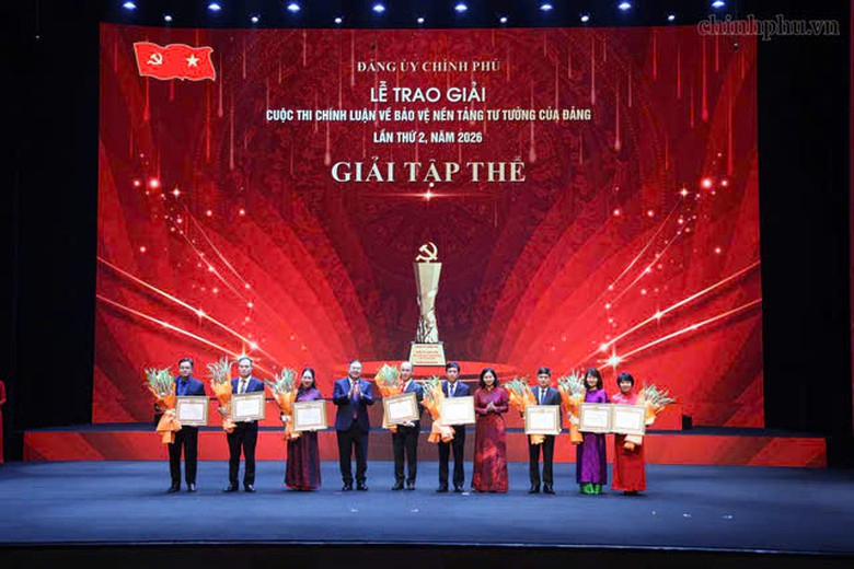 B&aacute;o X&acirc;y dựng đạt giải C Cuộc thi ch&iacute;nh luận bảo vệ nền tảng tư tưởng của Đảng  - Ảnh 2.