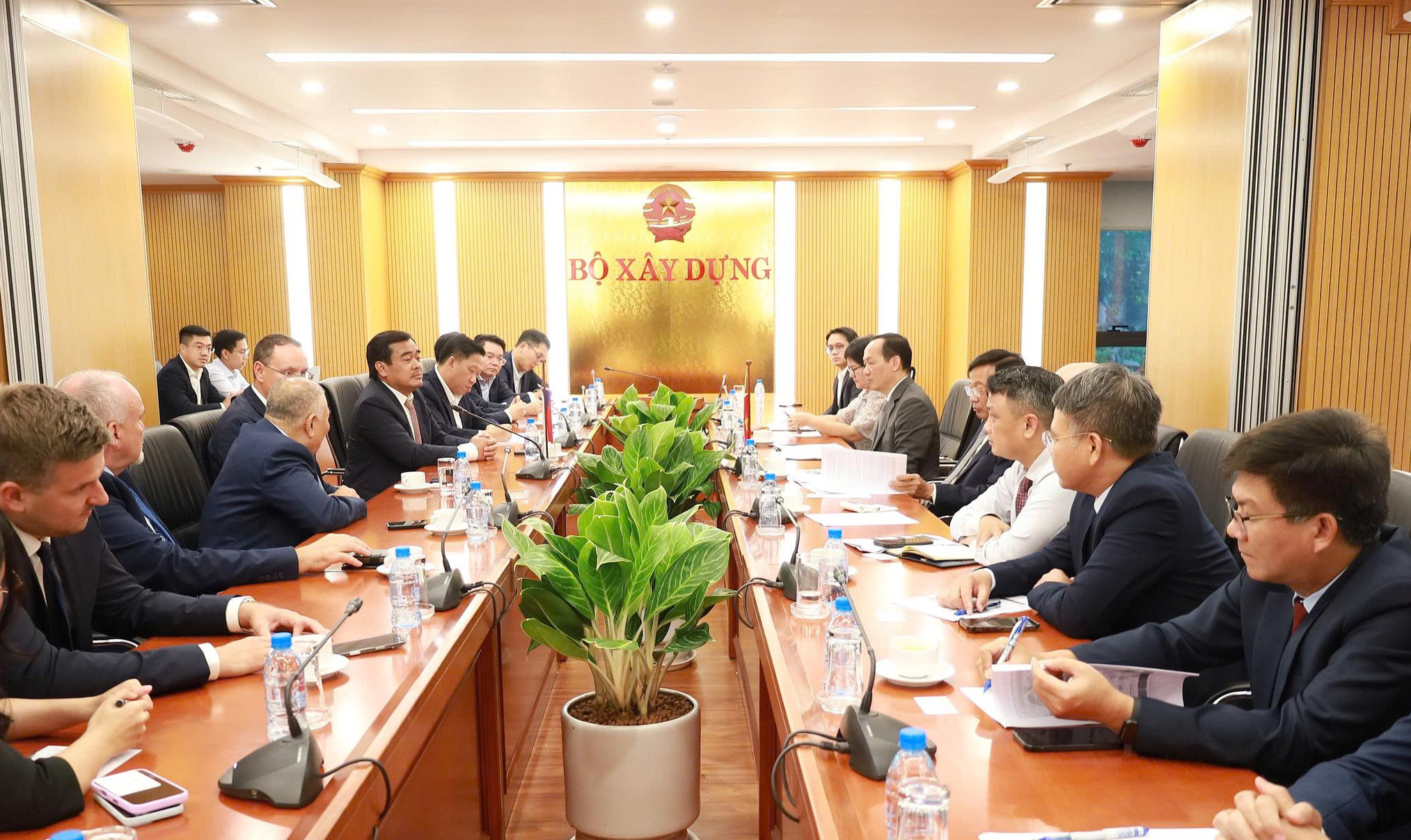 Tập đoàn hàng đầu Cộng hòa Séc muốn đầu tư đường sắt Việt Nam - Ảnh 1.