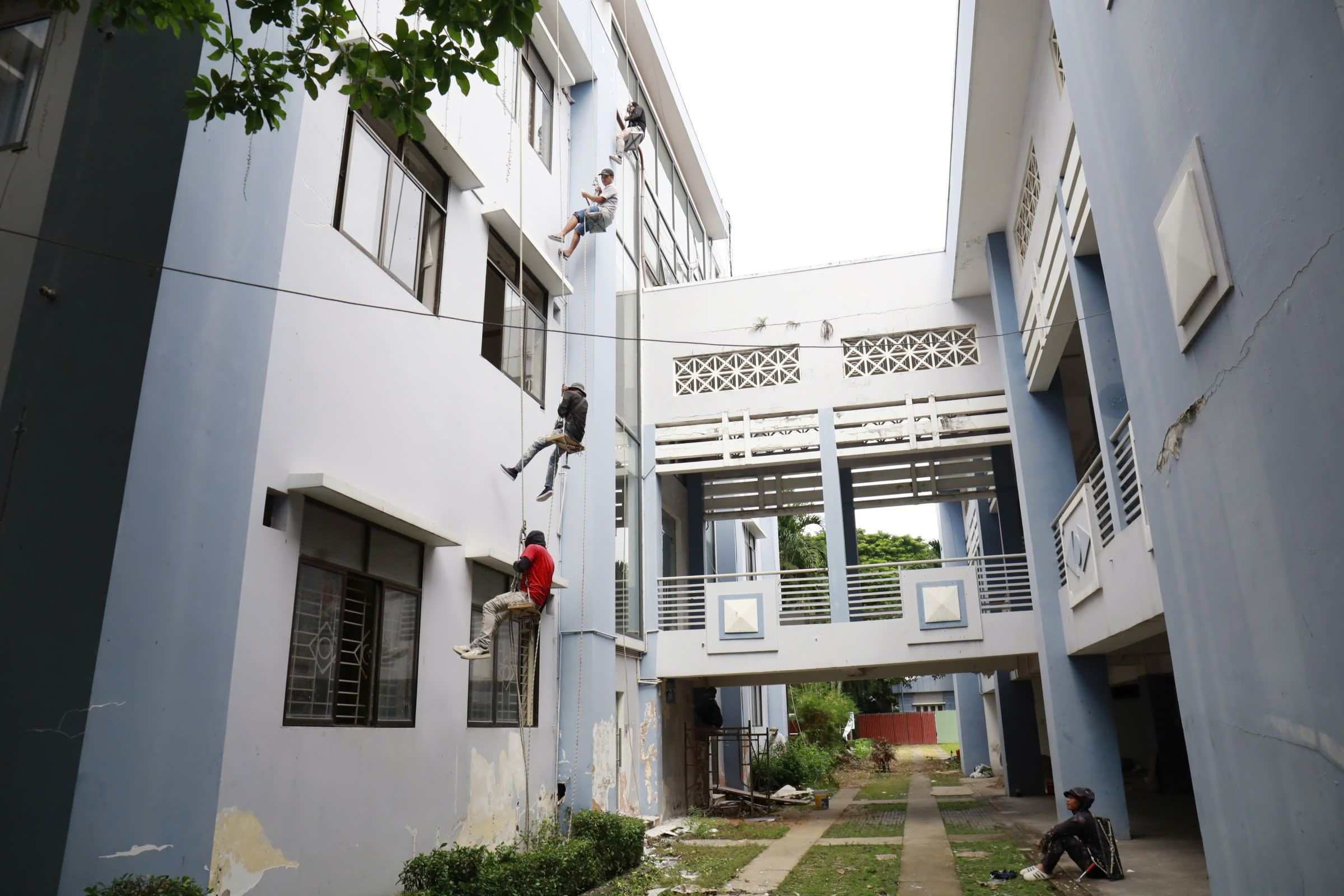 TP.HCM tăng tốc bổ sung 1.000 ph&ograve;ng học trước năm học mới - Ảnh 2.