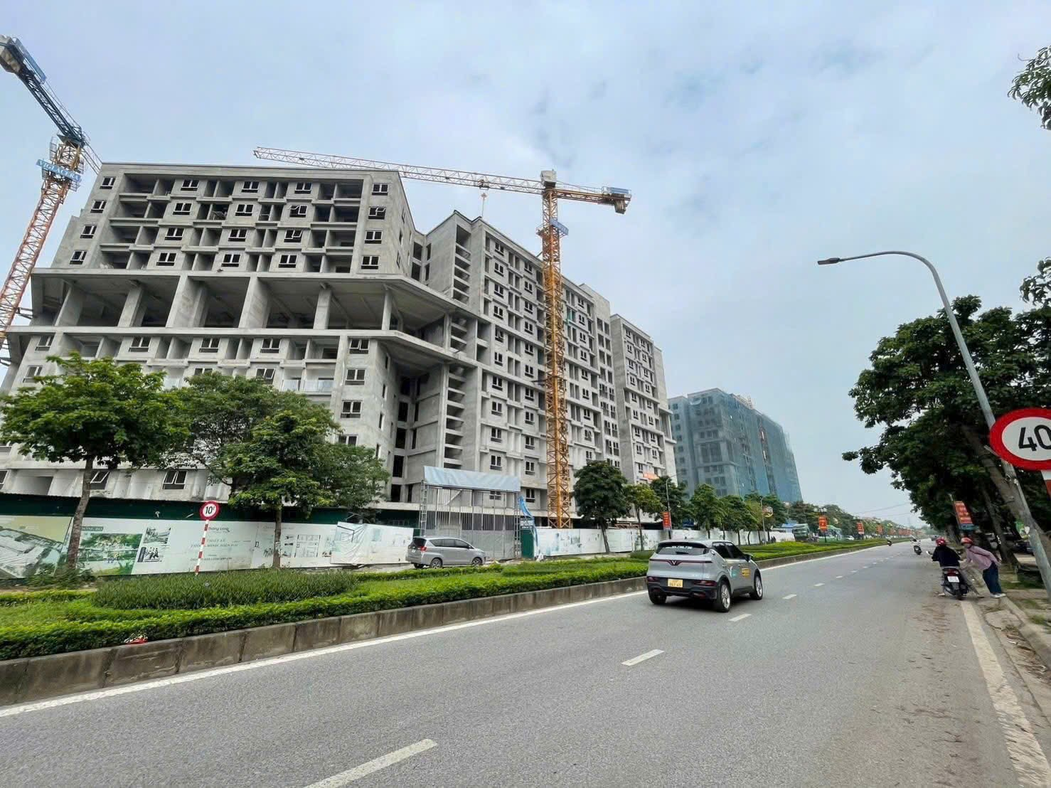 Nguồn vốn bất động sản 2026 tăng nhưng khả năng tiếp cận vẫn phân hóa - Ảnh 1.