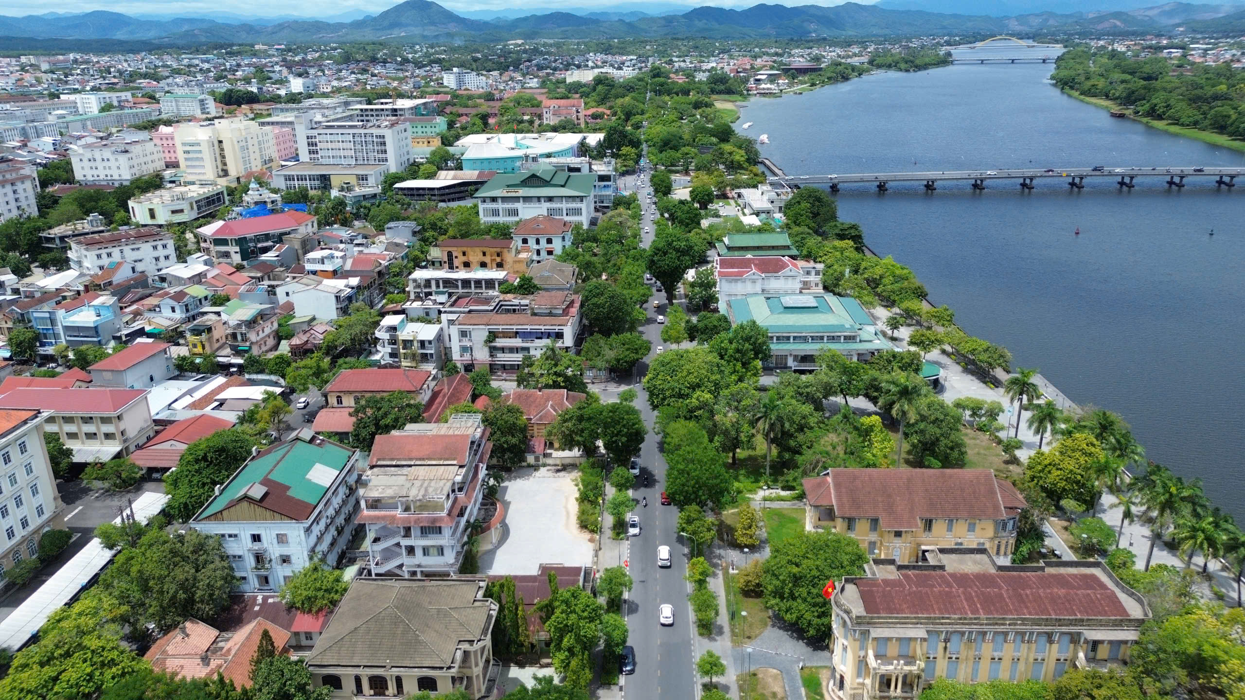 Hàng loạt khu “đất vàng” ở Huế được đưa ra đấu giá để xây khách sạn cao cấp - Ảnh 1.