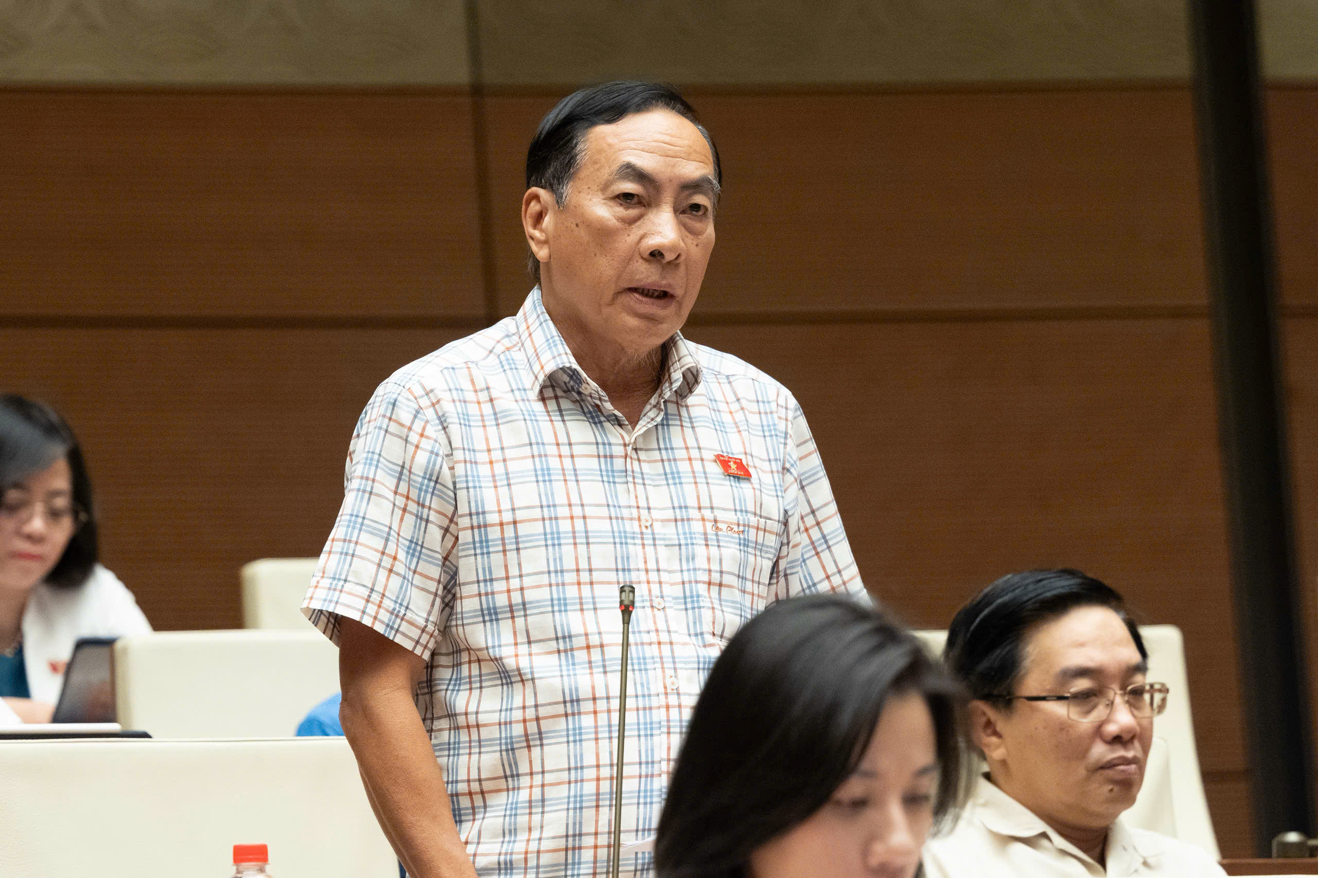 Đại biểu hiến kế gỡ điểm nghẽn điều h&agrave;nh vốn, n&acirc;ng cao hiệu quả đầu tư c&ocirc;ng - Ảnh 2.