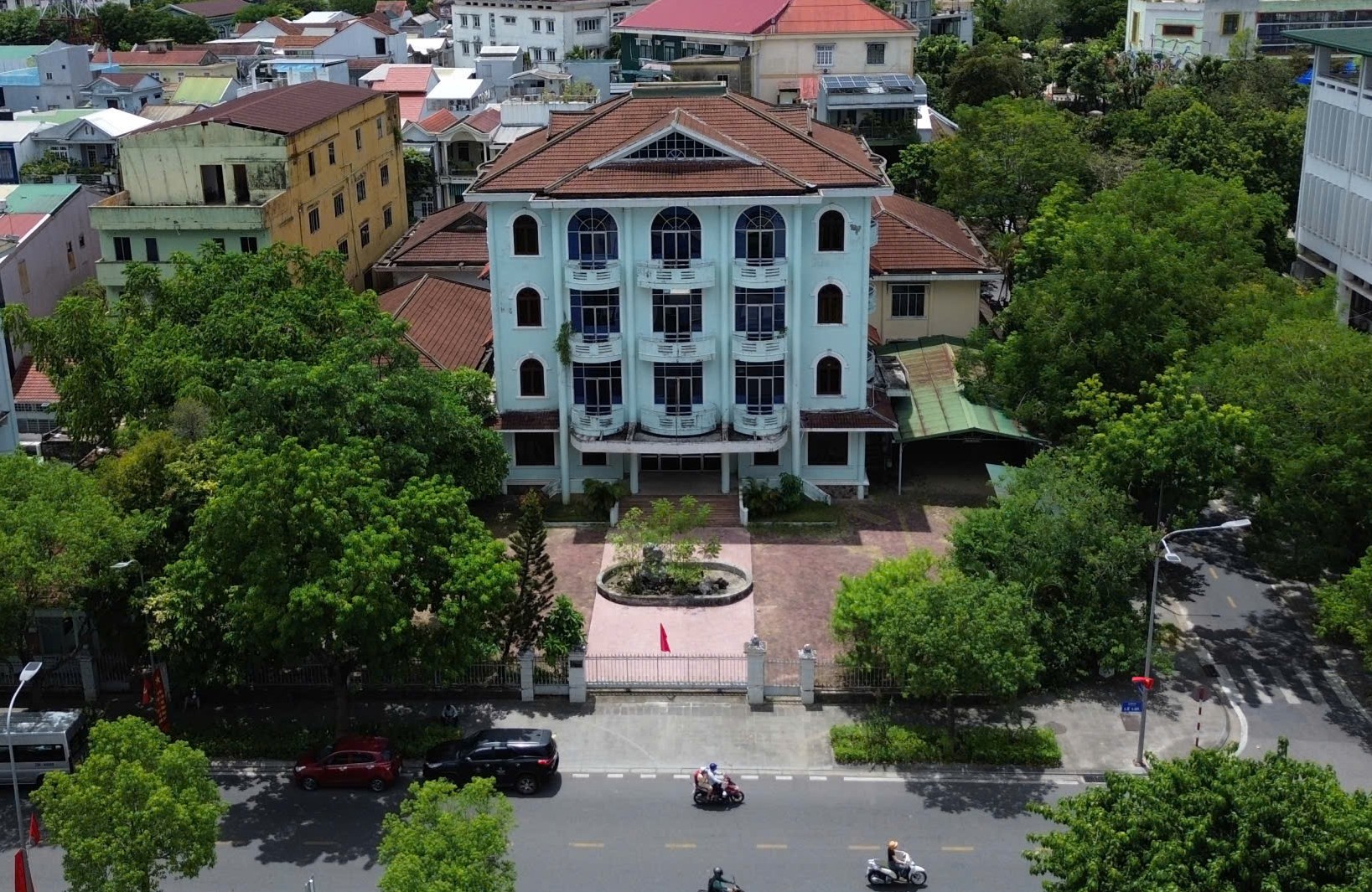 Hàng loạt khu “đất vàng” ở Huế được đưa ra đấu giá để xây khách sạn cao cấp - Ảnh 3.